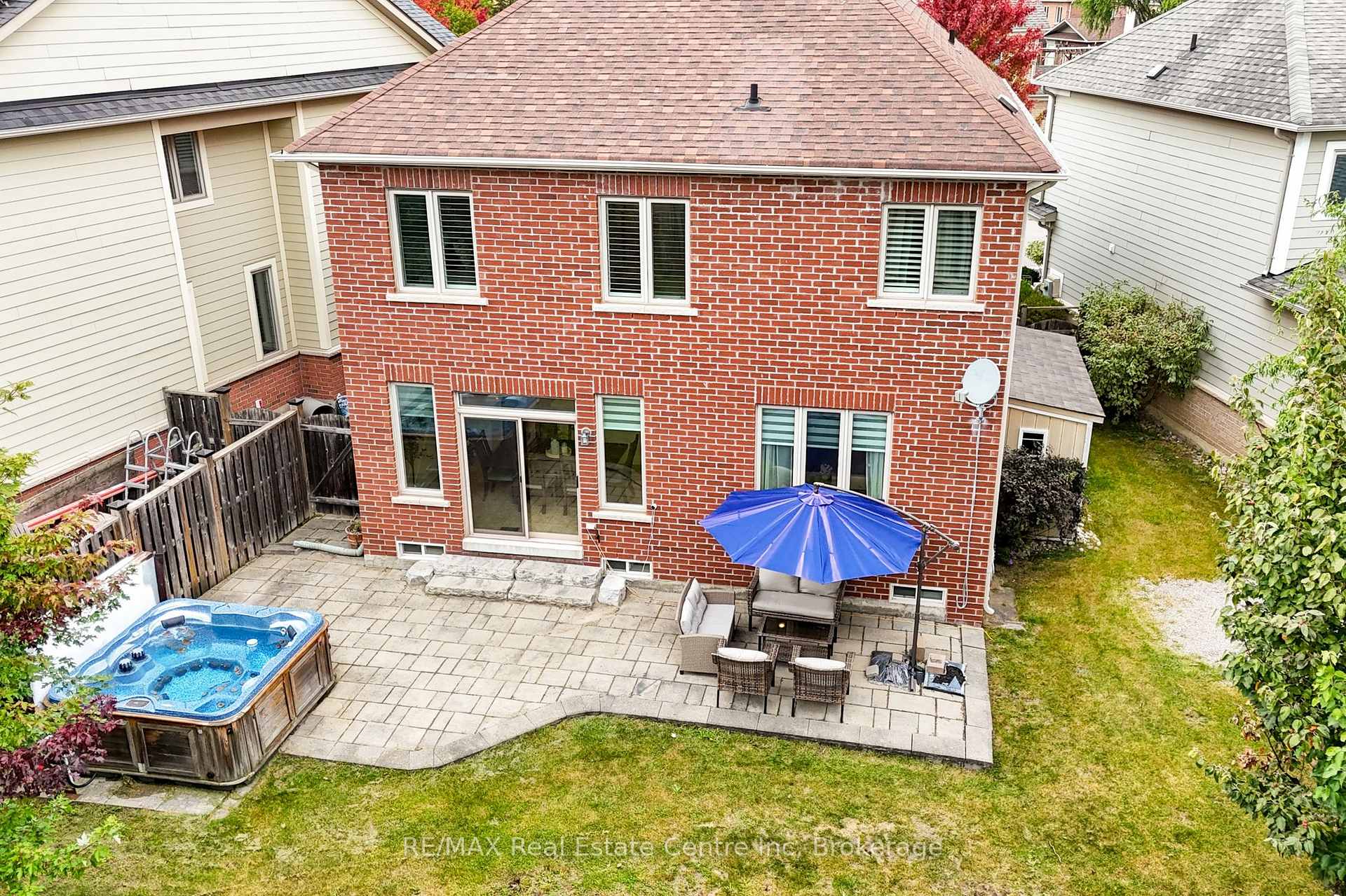 Photo 37 of 52 Bardoe Crescent, Milton, Scott — HOMEH