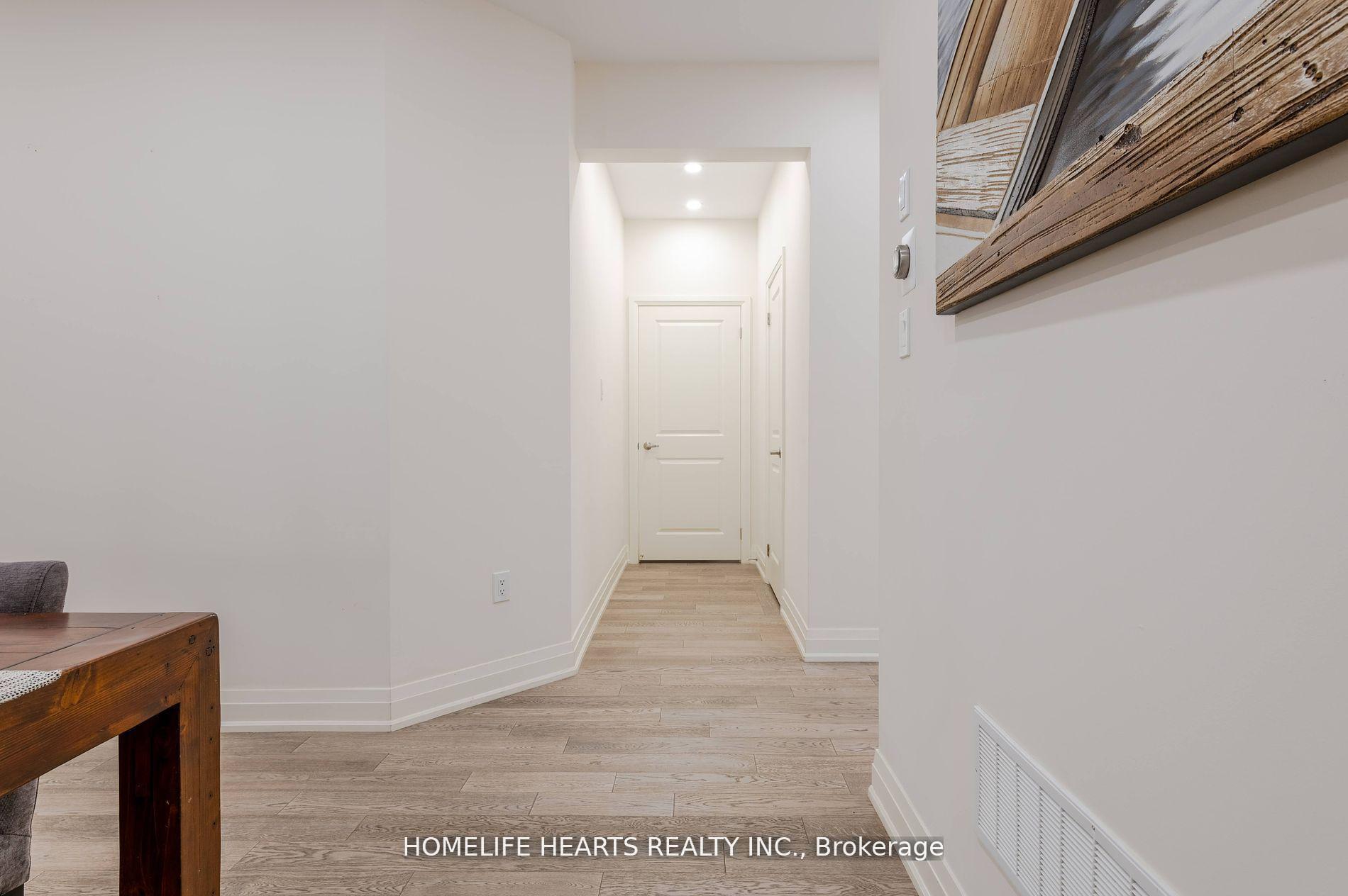 Photo 7 of 21 Hassard Short Lane, Ajax, South East — HOMEH