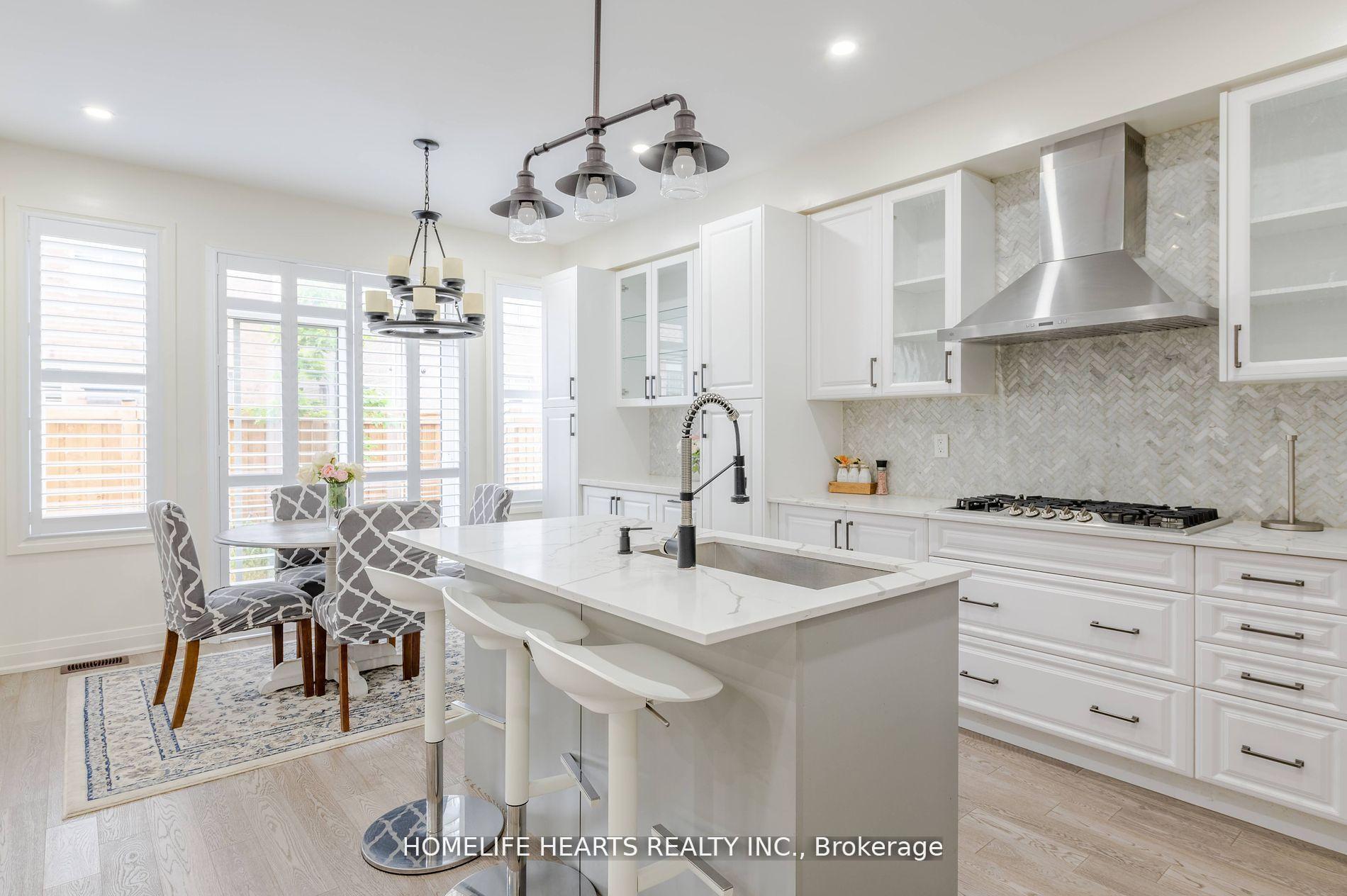 Photo 14 of 21 Hassard Short Lane, Ajax, South East — HOMEH