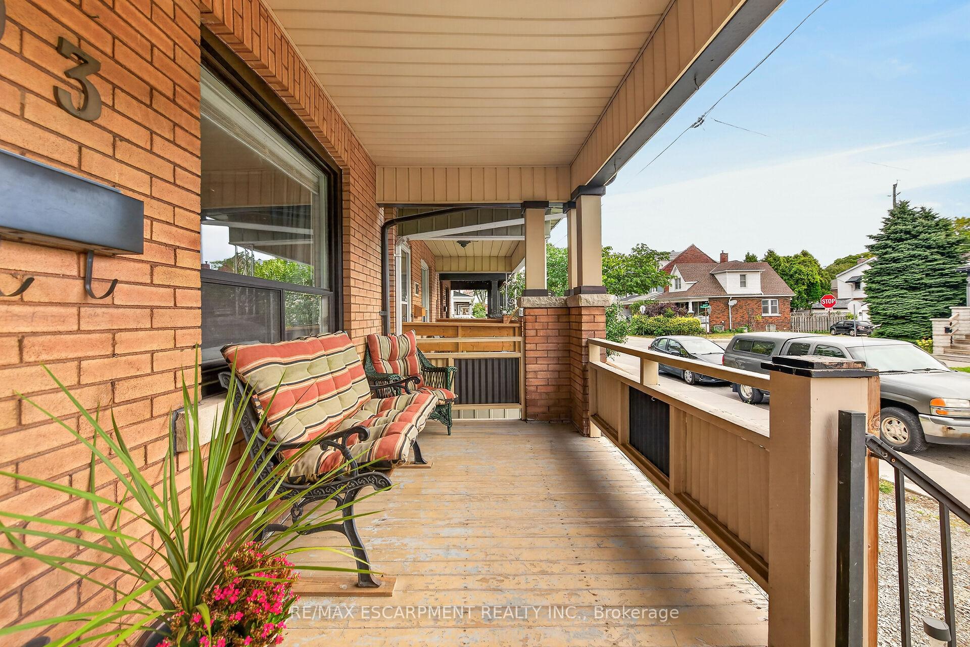 Photo 5 of 103 Belmont Avenue, Hamilton, Crown Point — HOMEH