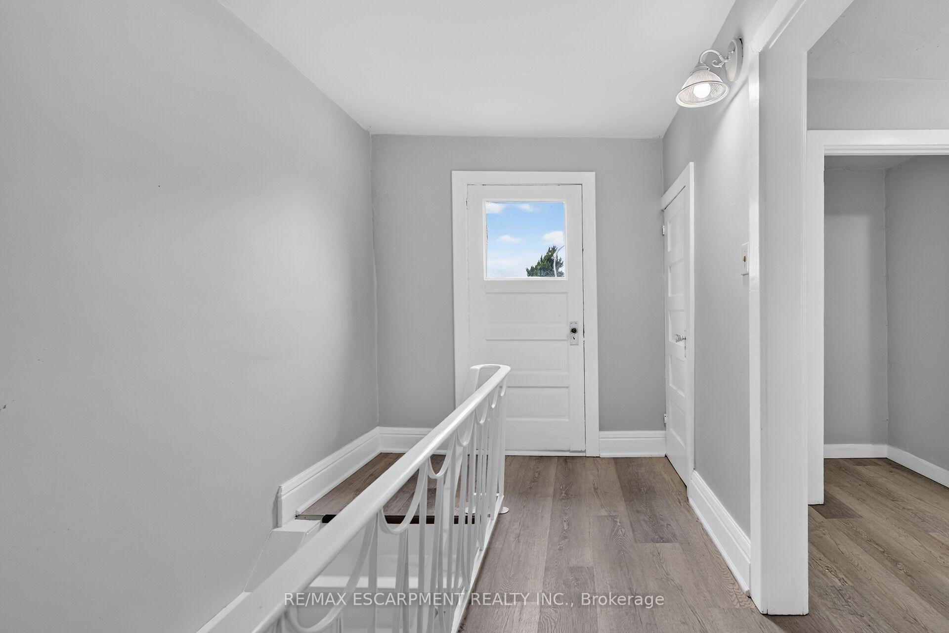 Photo 24 of 103 Belmont Avenue, Hamilton, Crown Point — HOMEH