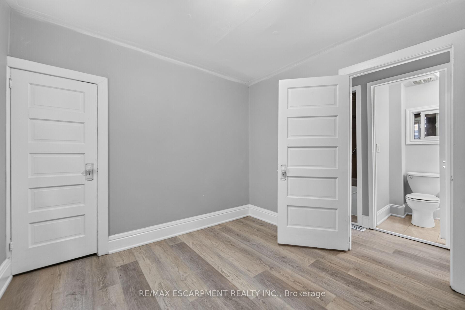 Photo 30 of 103 Belmont Avenue, Hamilton, Crown Point — HOMEH