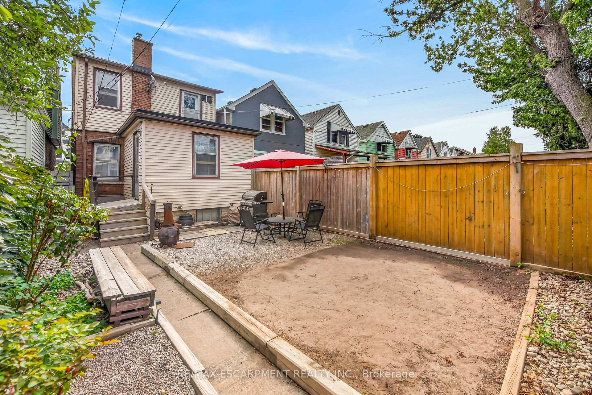 Photo 37 of 103 Belmont Avenue, Hamilton, Crown Point — HOMEH