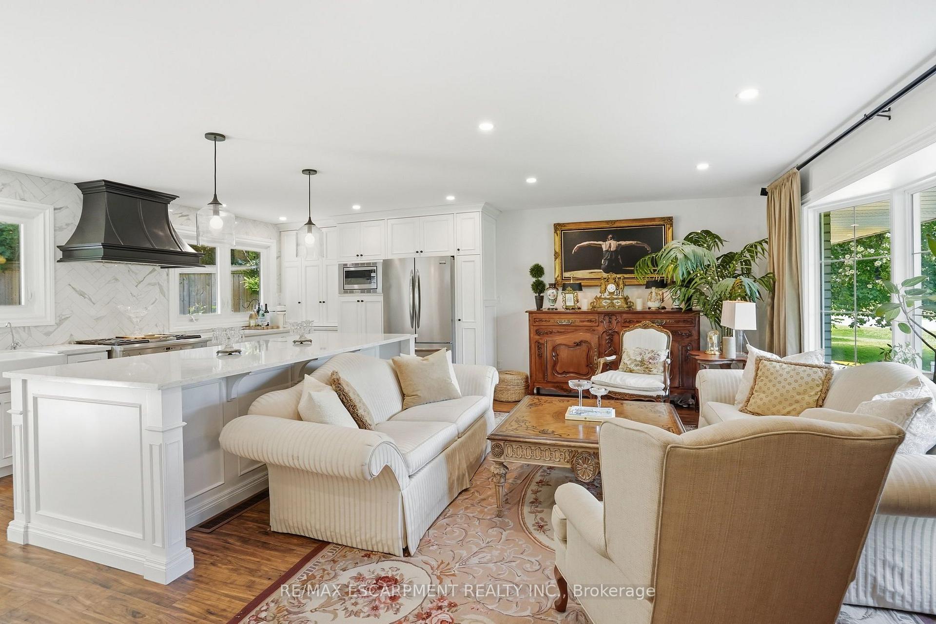 Photo 9 of 2 Jameson Drive, Hamilton, Greensville — HOMEH