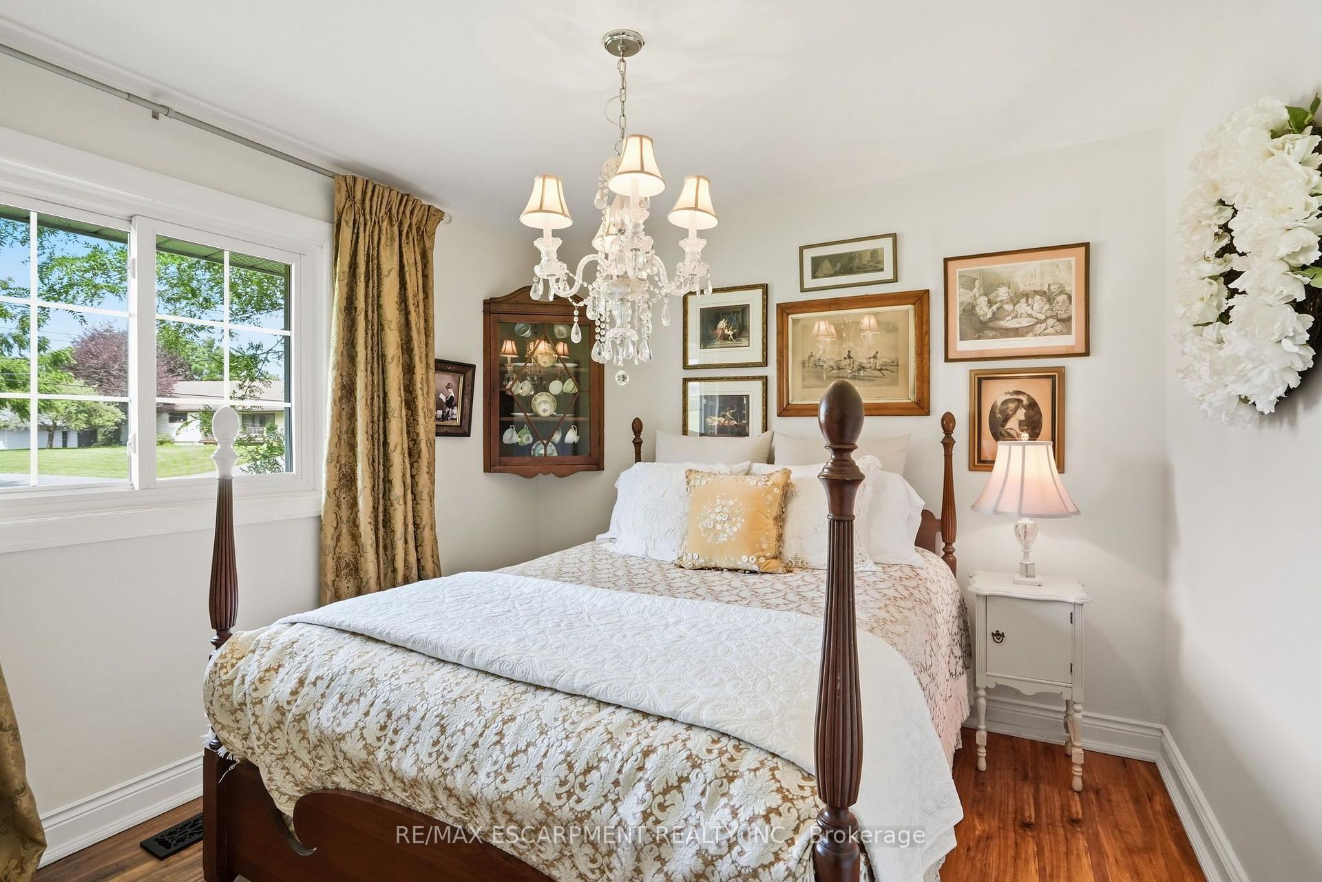 Photo 20 of 2 Jameson Drive, Hamilton, Greensville — HOMEH