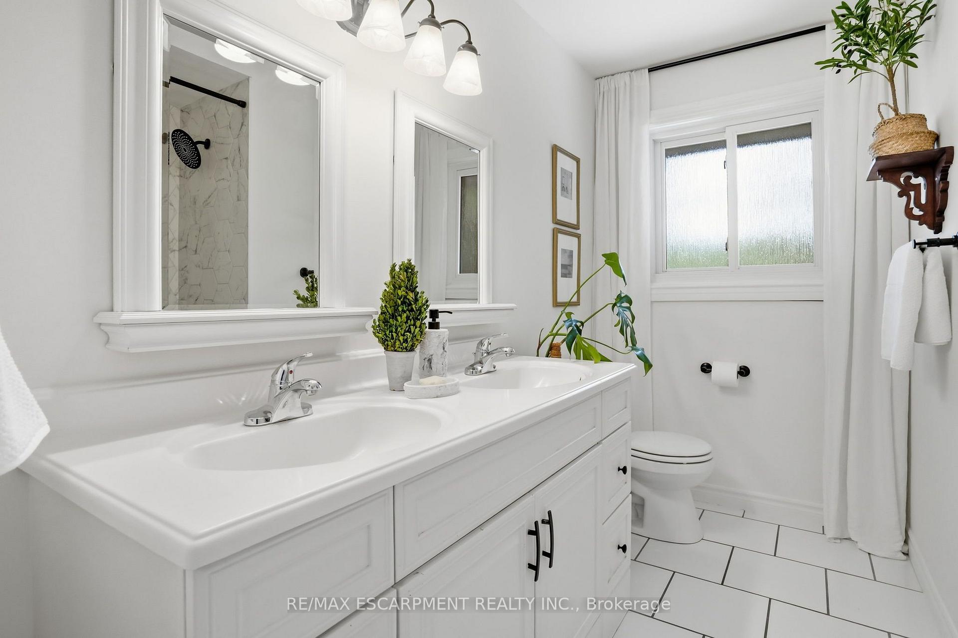 Photo 23 of 2 Jameson Drive, Hamilton, Greensville — HOMEH