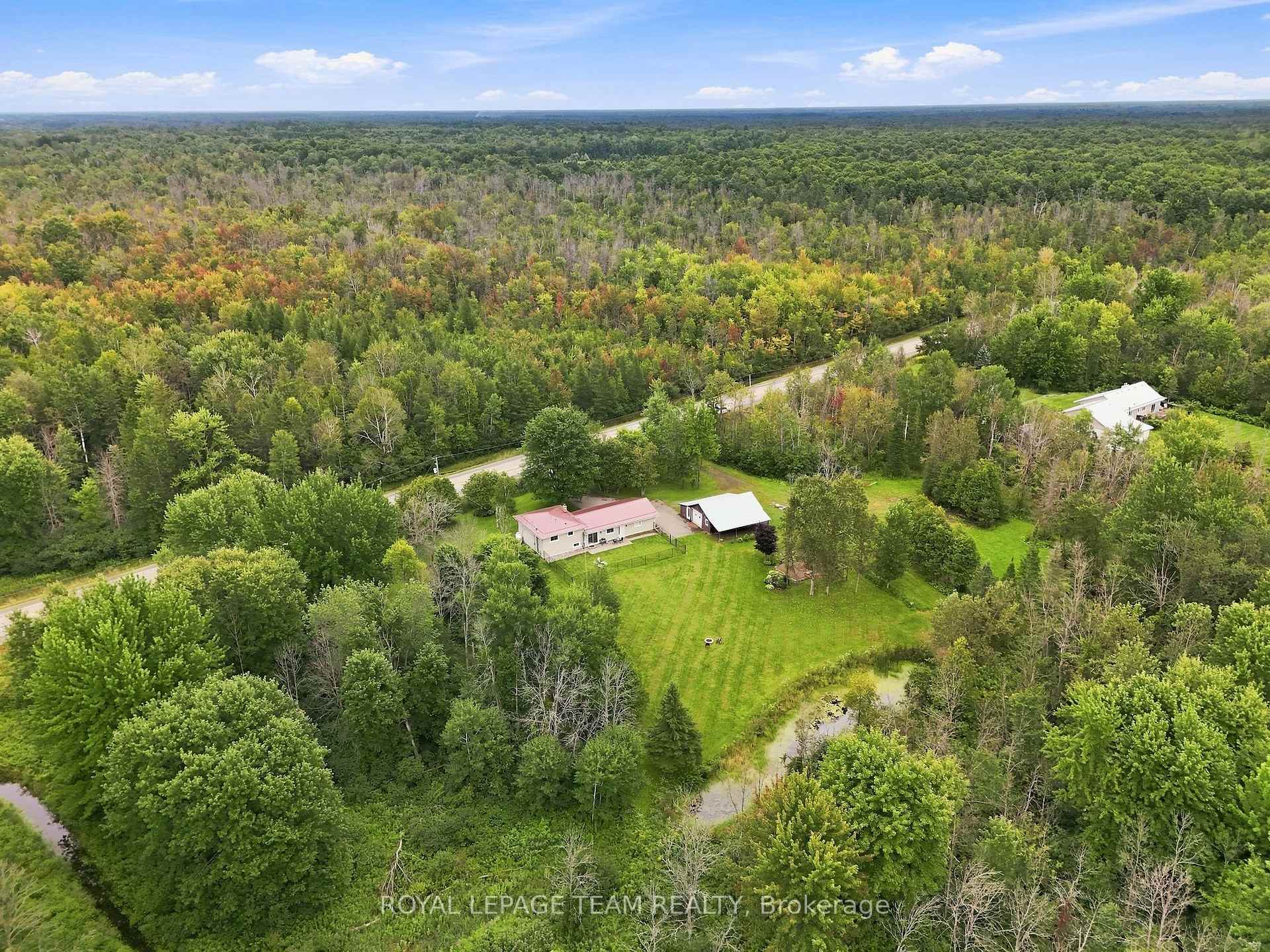 Photo 3 of 980 County Rd 44, North Grenville, North Grenville Twp (Kemptville South) — HOMEH