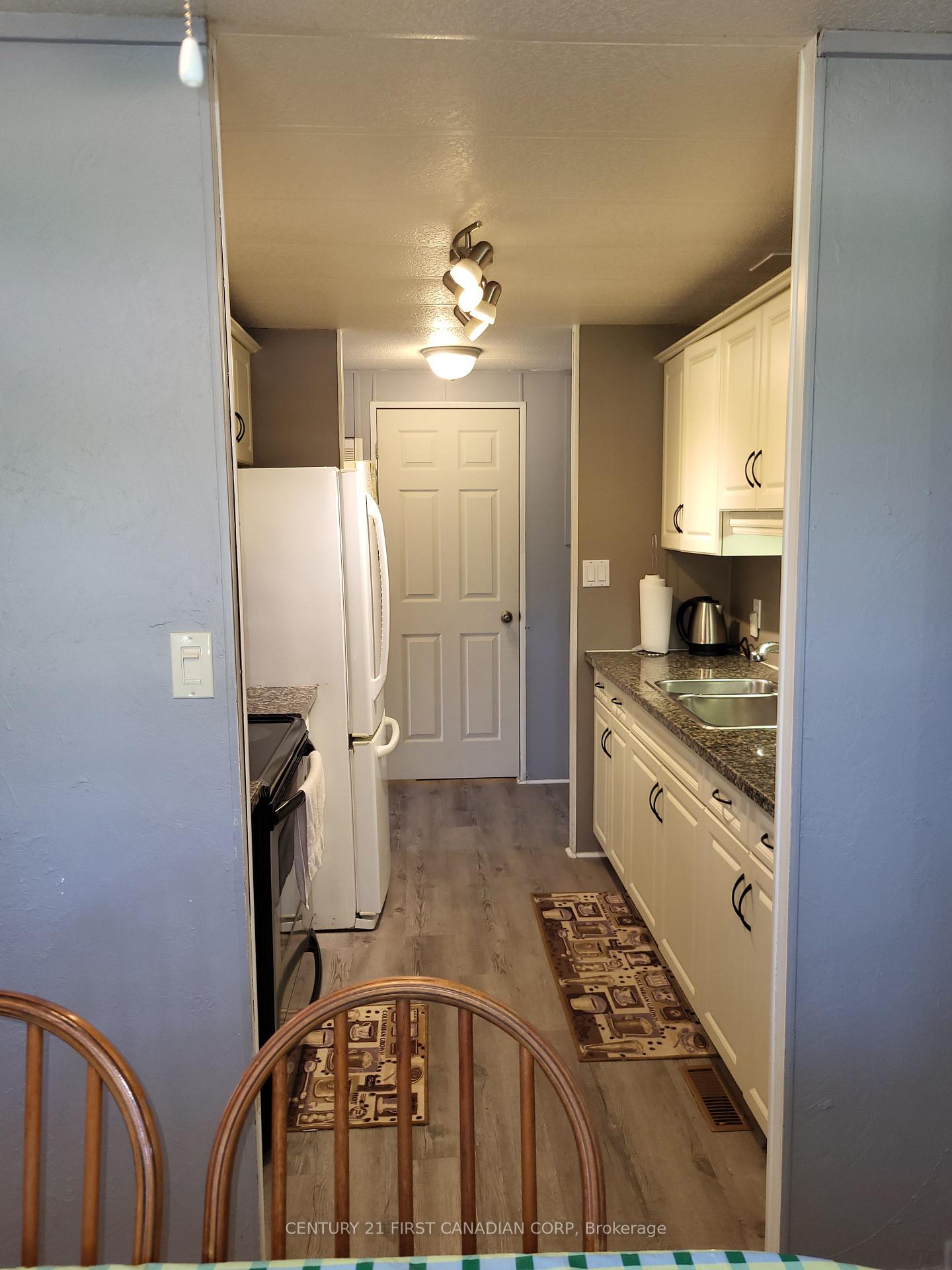 Photo 16 of 72599 Stanley Street, Bluewater, Hay — HOMEH