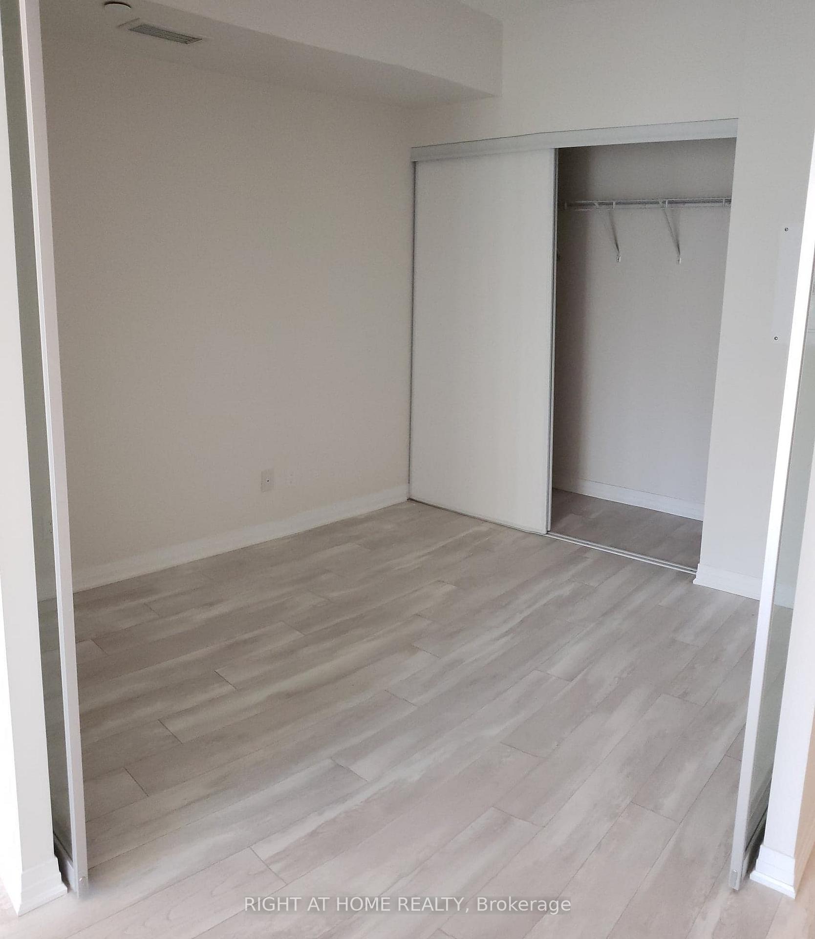 Photo 4 of Unit 211, 1630 Queen Street E, Toronto, The Beaches — HOMEH