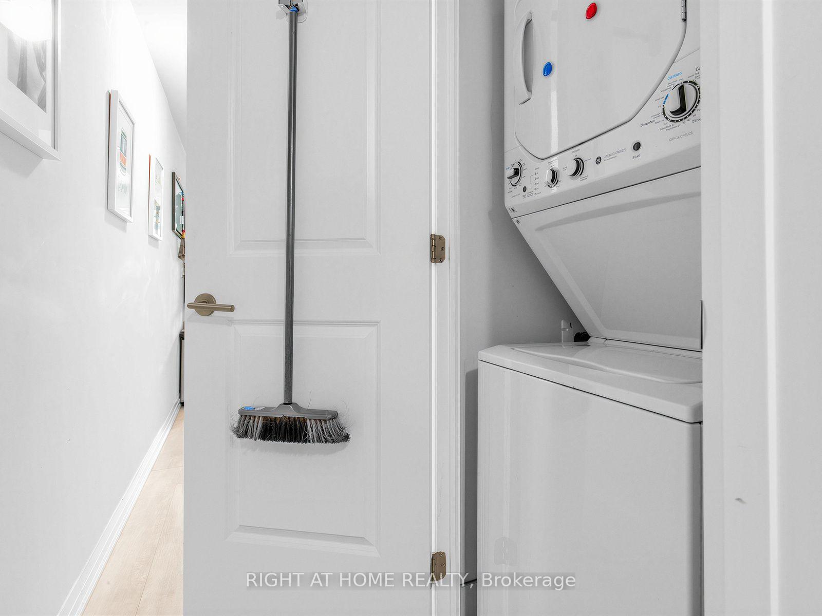 Photo 9 of Unit 211, 1630 Queen Street E, Toronto, The Beaches — HOMEH