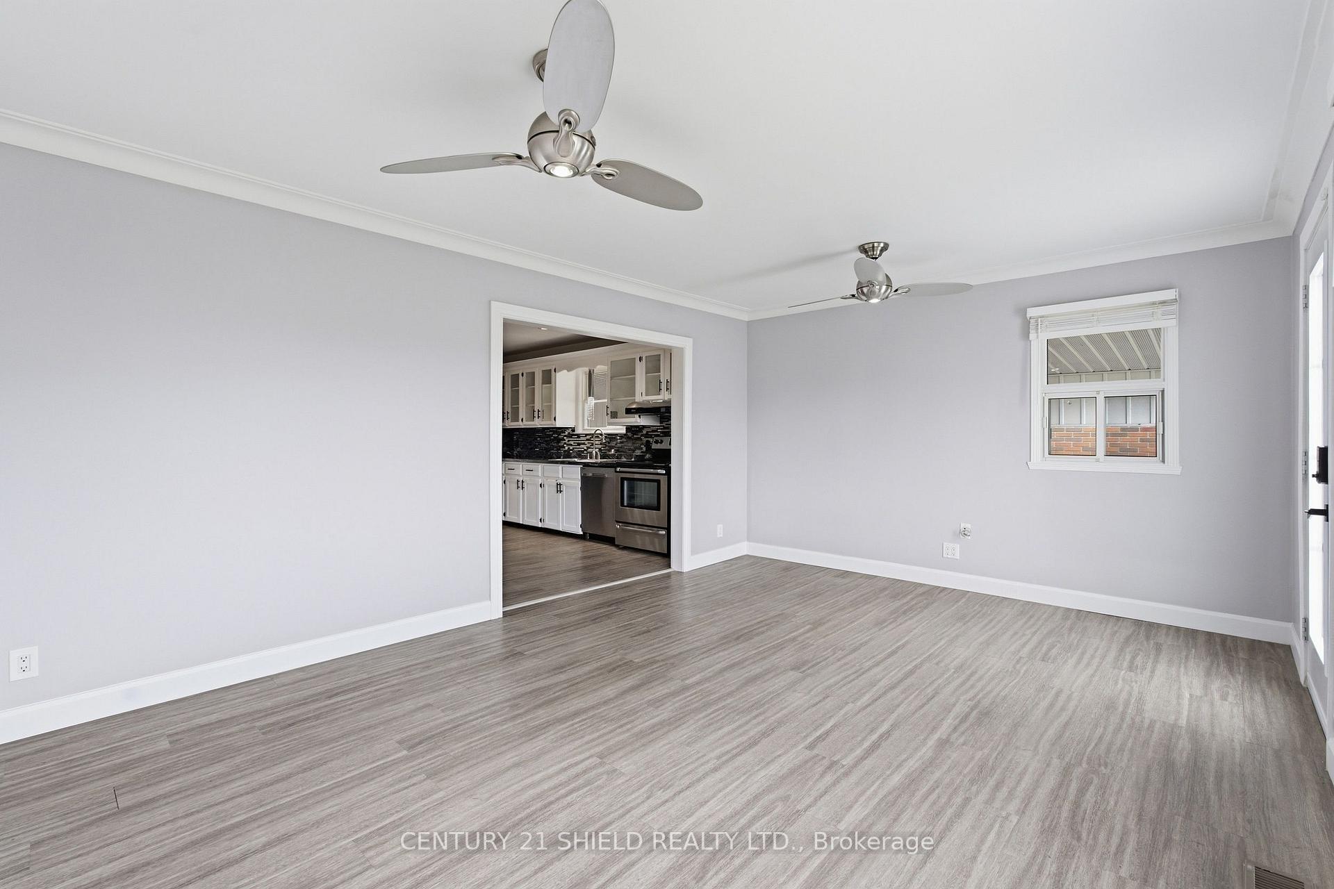 Photo 13 of 1019 Miron Avenue, Cornwall, Cornwall — HOMEH