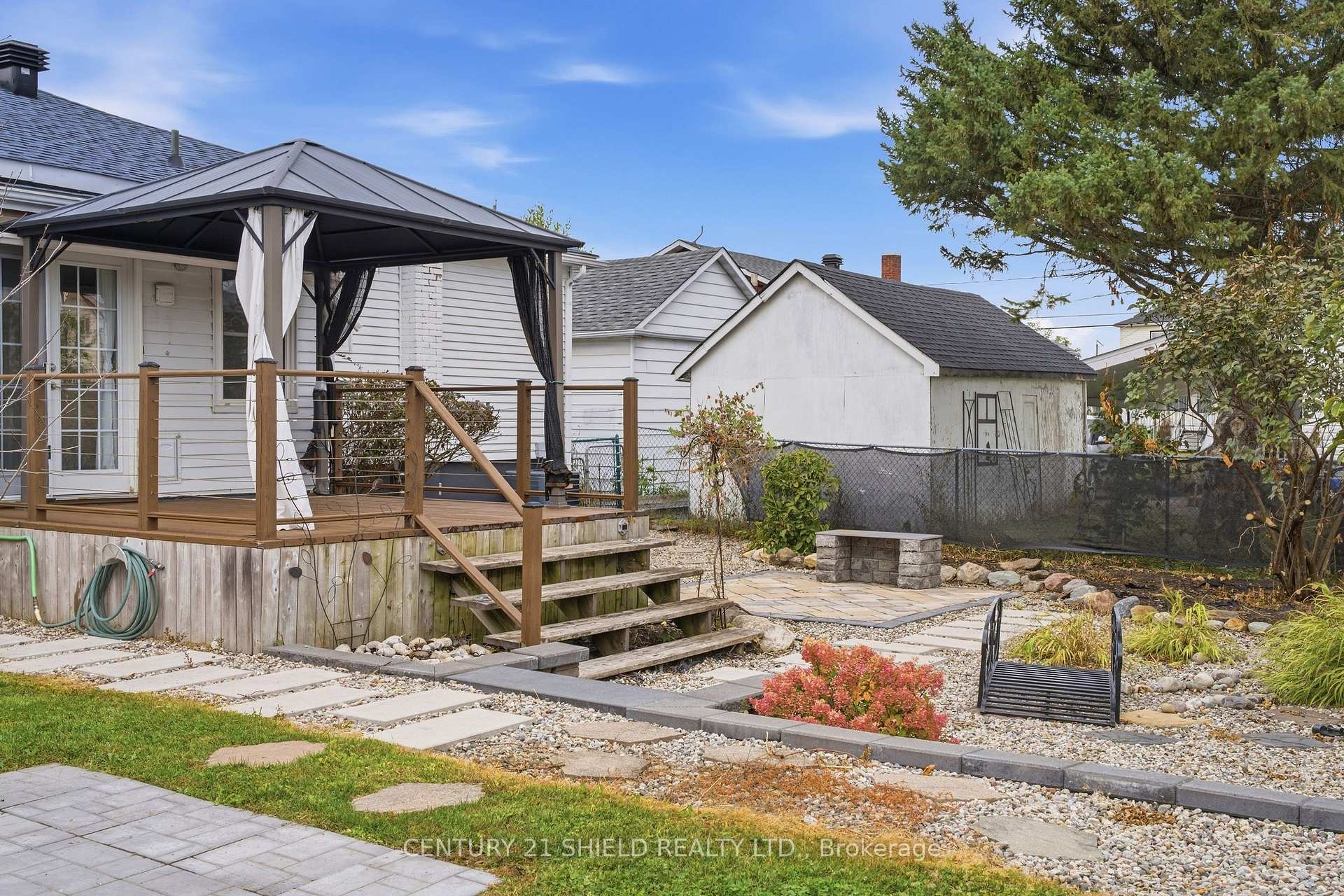 Photo 31 of 1019 Miron Avenue, Cornwall, Cornwall — HOMEH