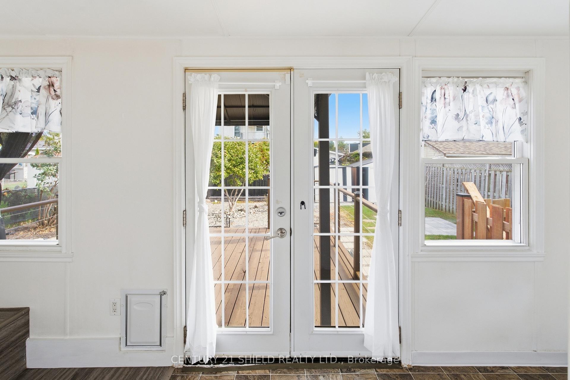 Photo 36 of 1019 Miron Avenue, Cornwall, Cornwall — HOMEH