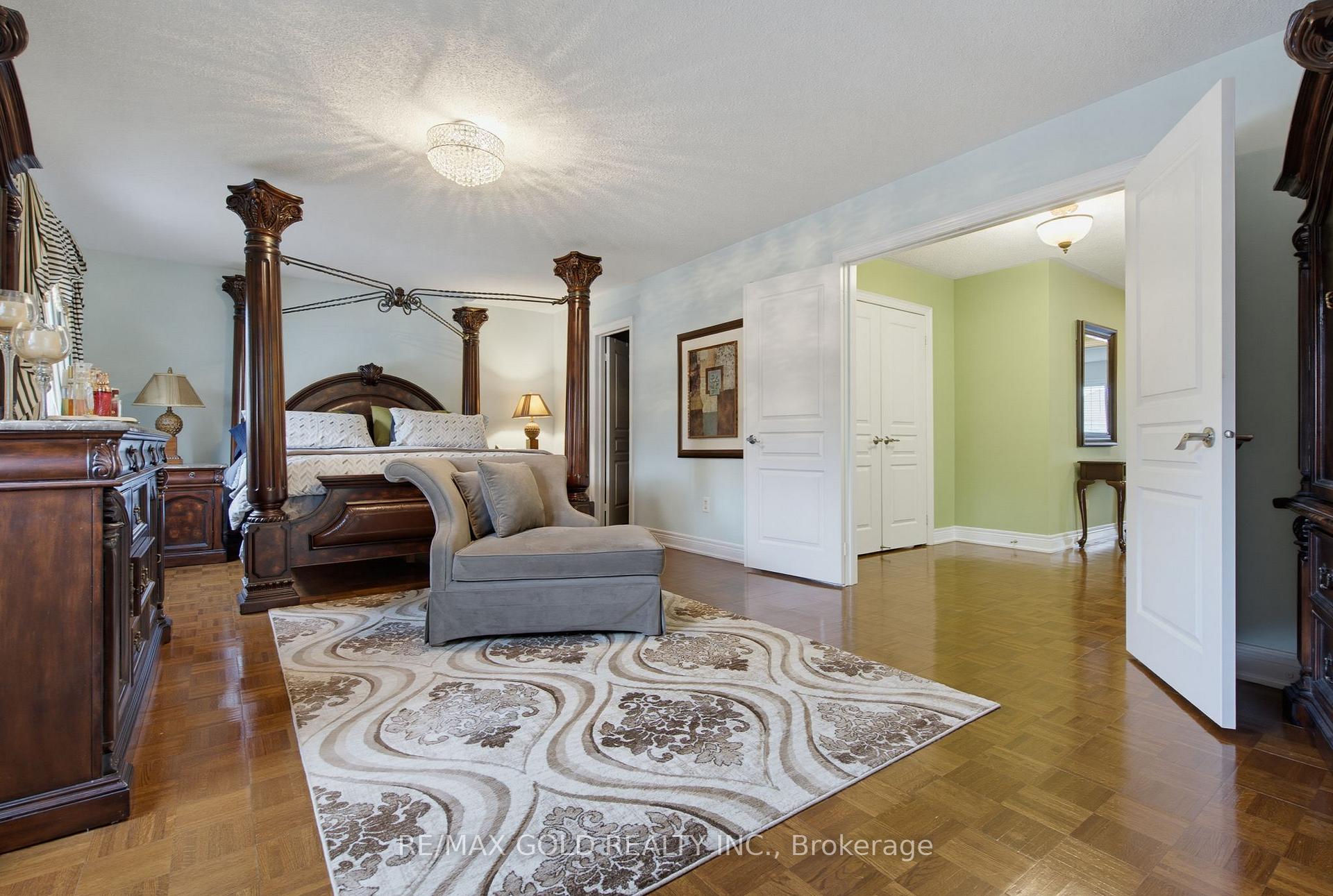 Photo 14 of 34 Lexington Road, Brampton, Bram East — HOMEH