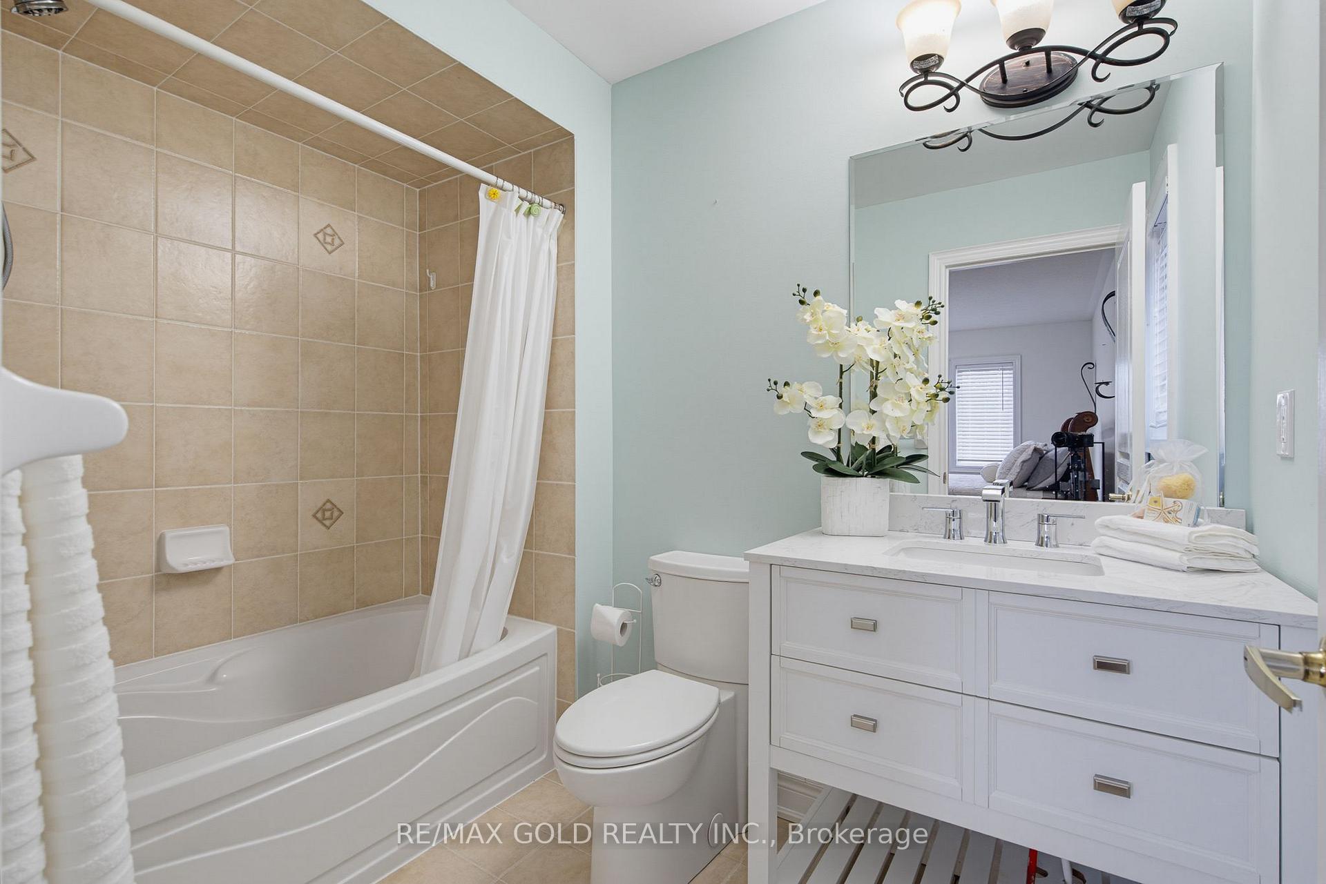 Photo 25 of 34 Lexington Road, Brampton, Bram East — HOMEH