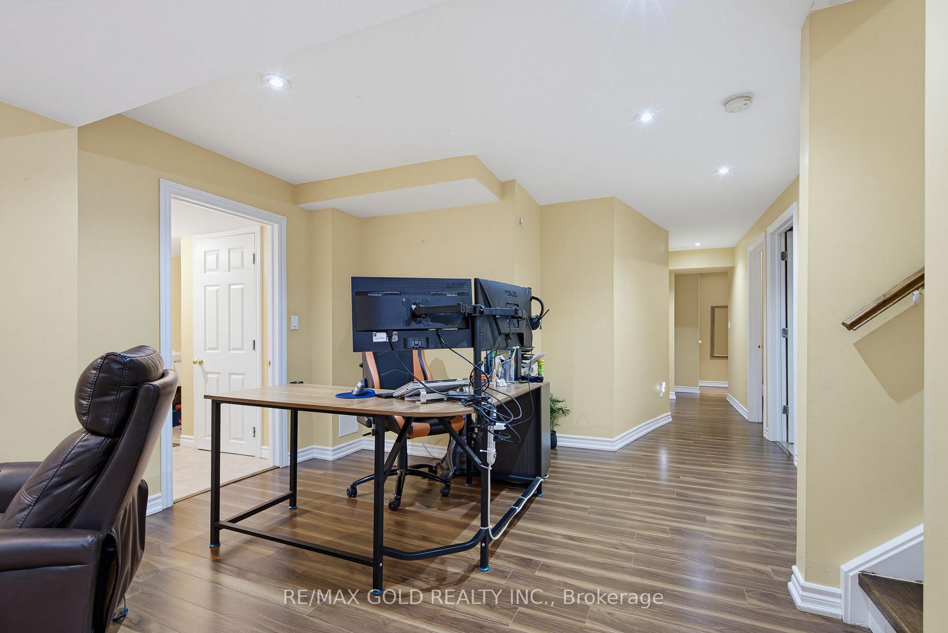 Photo 26 of 34 Lexington Road, Brampton, Bram East — HOMEH