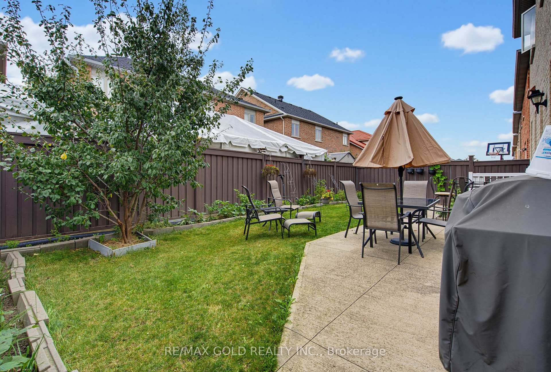 Photo 33 of 34 Lexington Road, Brampton, Bram East — HOMEH