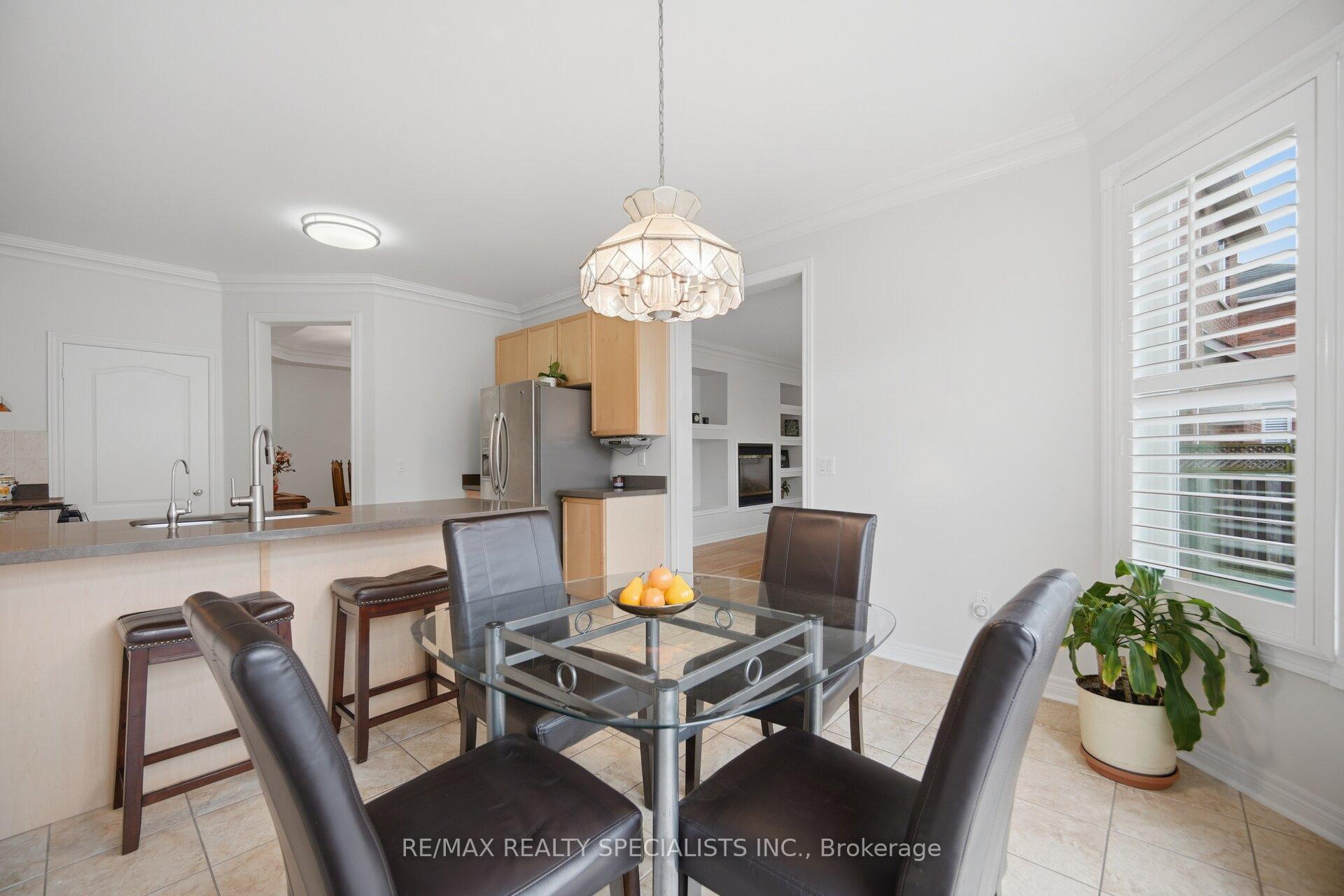 Photo 11 of 3225 Escada Drive, Mississauga, Churchill Meadows — HOMEH