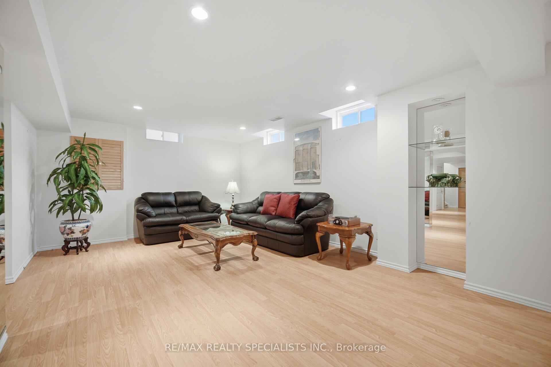 Photo 28 of 3225 Escada Drive, Mississauga, Churchill Meadows — HOMEH