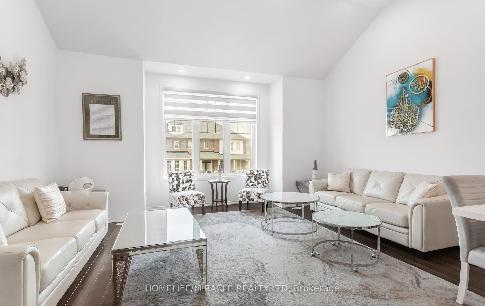 Photo 20 of 7808 Tupelo Crescent, Niagara Falls, Brown — HOMEH