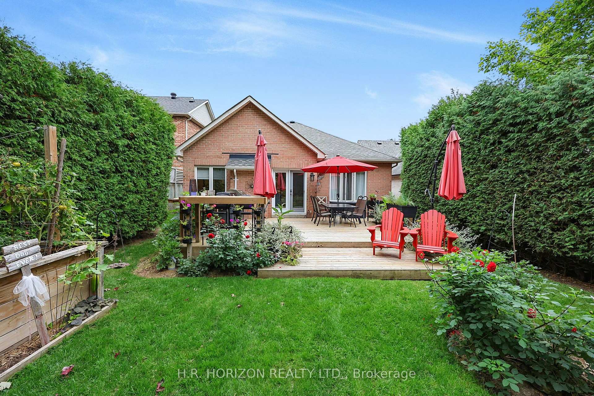 Photo 28 of 23 Mill Dam Court, King, Schomberg — HOMEH