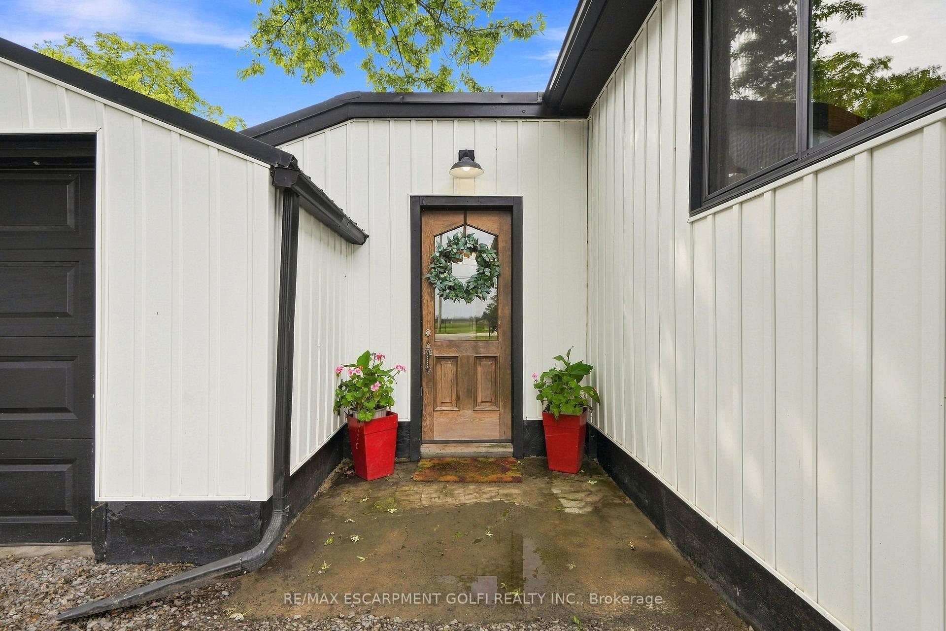 Photo 4 of 1368 Lorraine Road, Port Colborne, Bethel — HOMEH