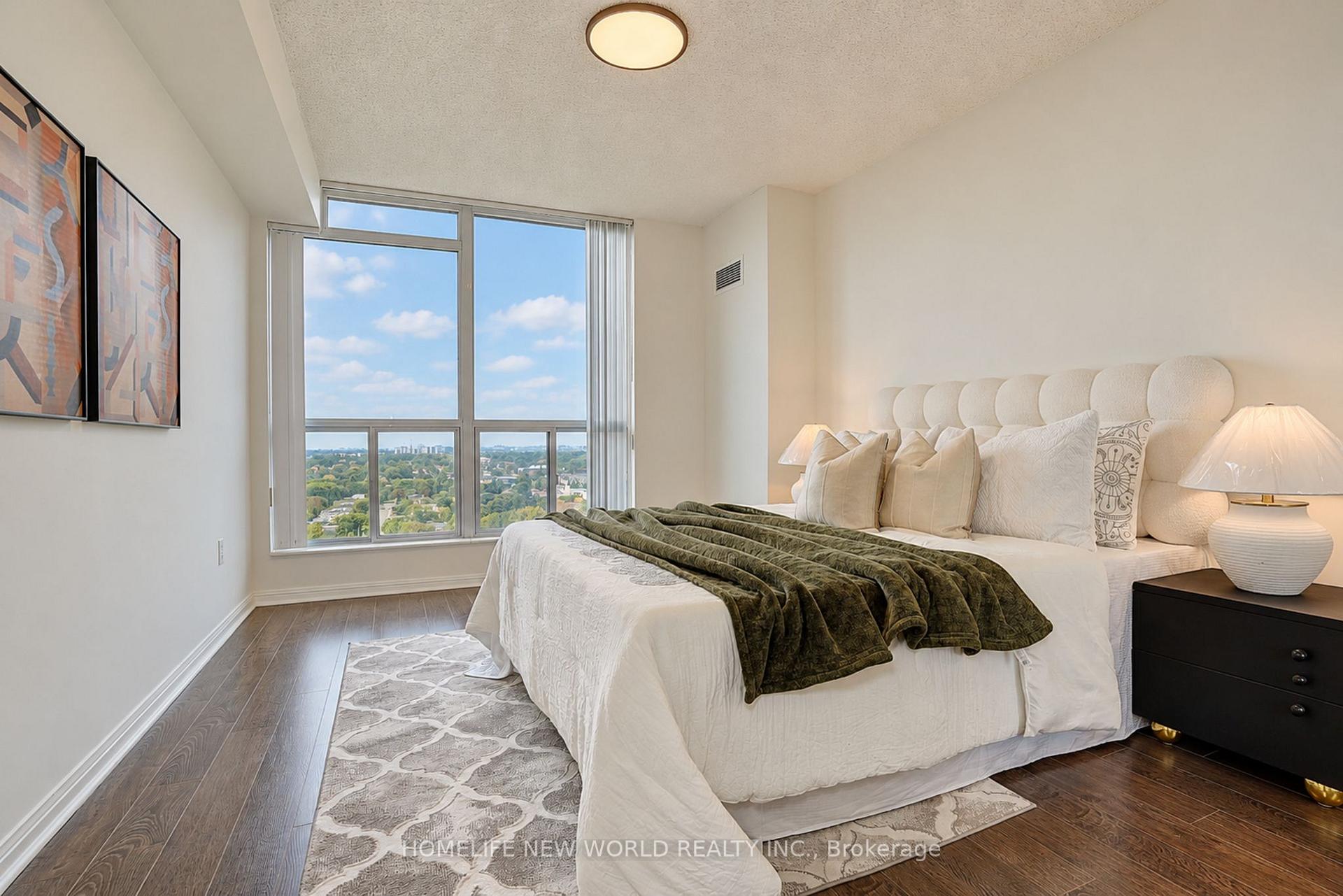 Photo 7 of Unit 1908, 23 Lorraine Drive, North York, Willowdale West — HOMEH