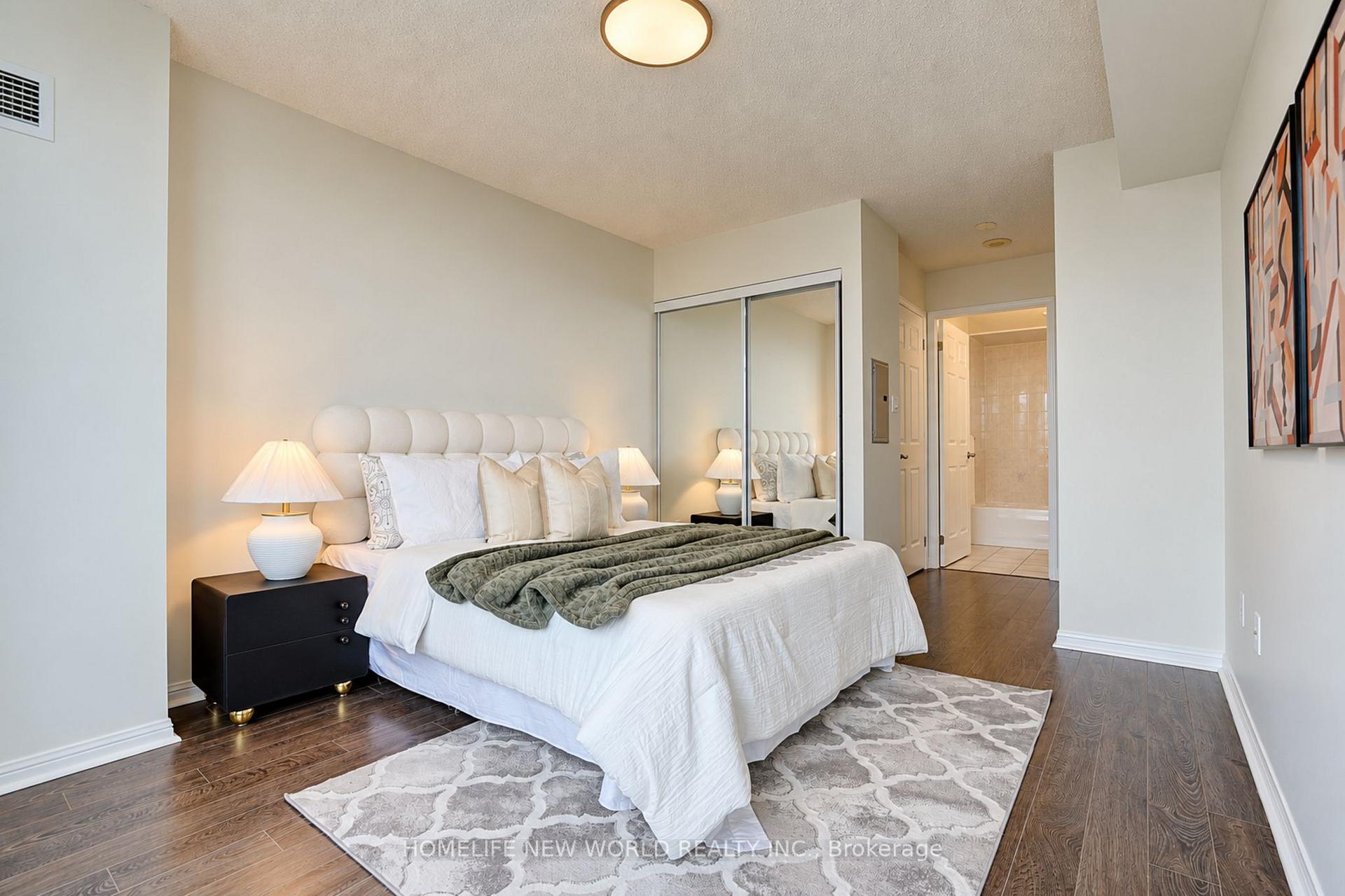 Photo 9 of Unit 1908, 23 Lorraine Drive, North York, Willowdale West — HOMEH