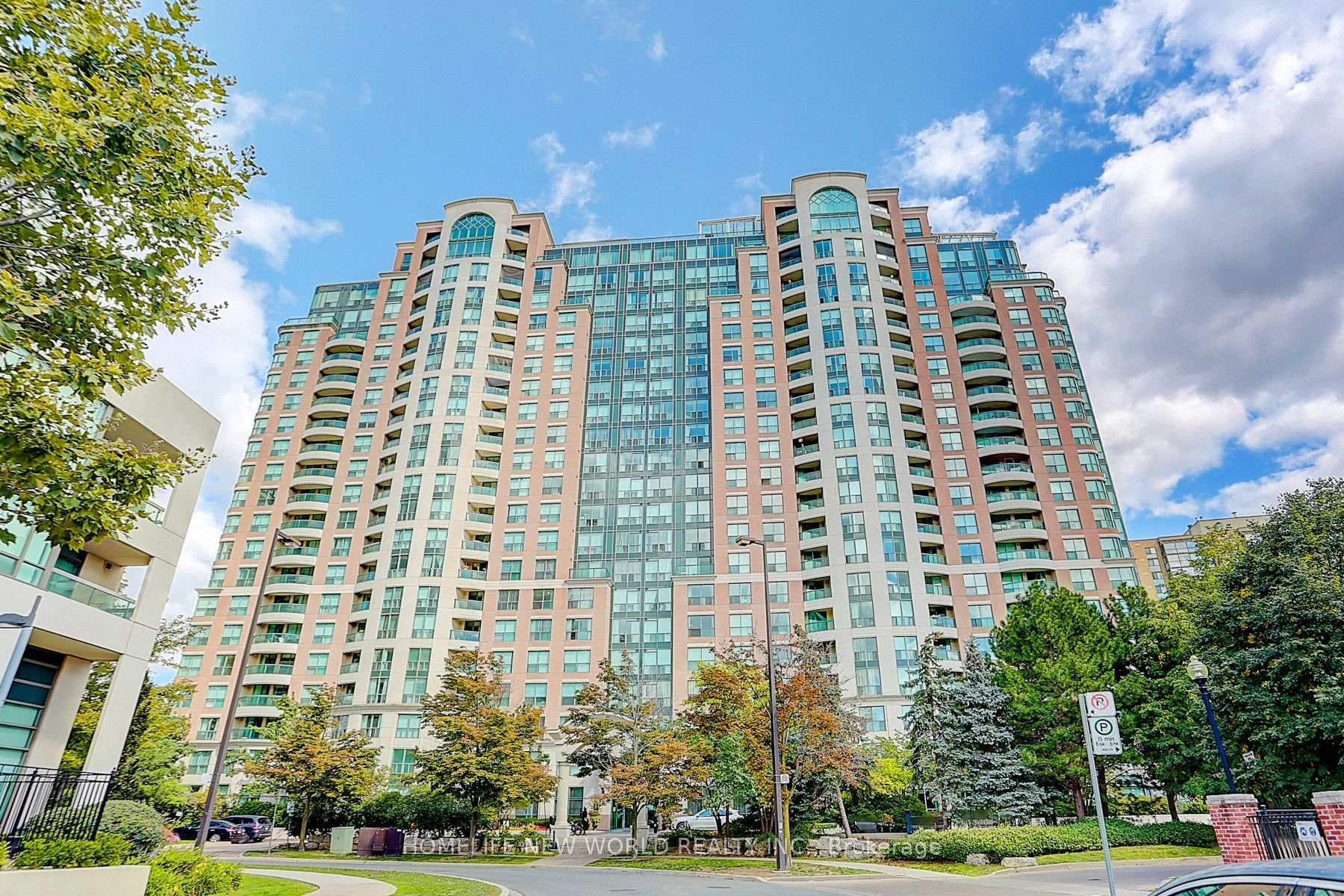 Photo 17 of Unit 1908, 23 Lorraine Drive, North York, Willowdale West — HOMEH