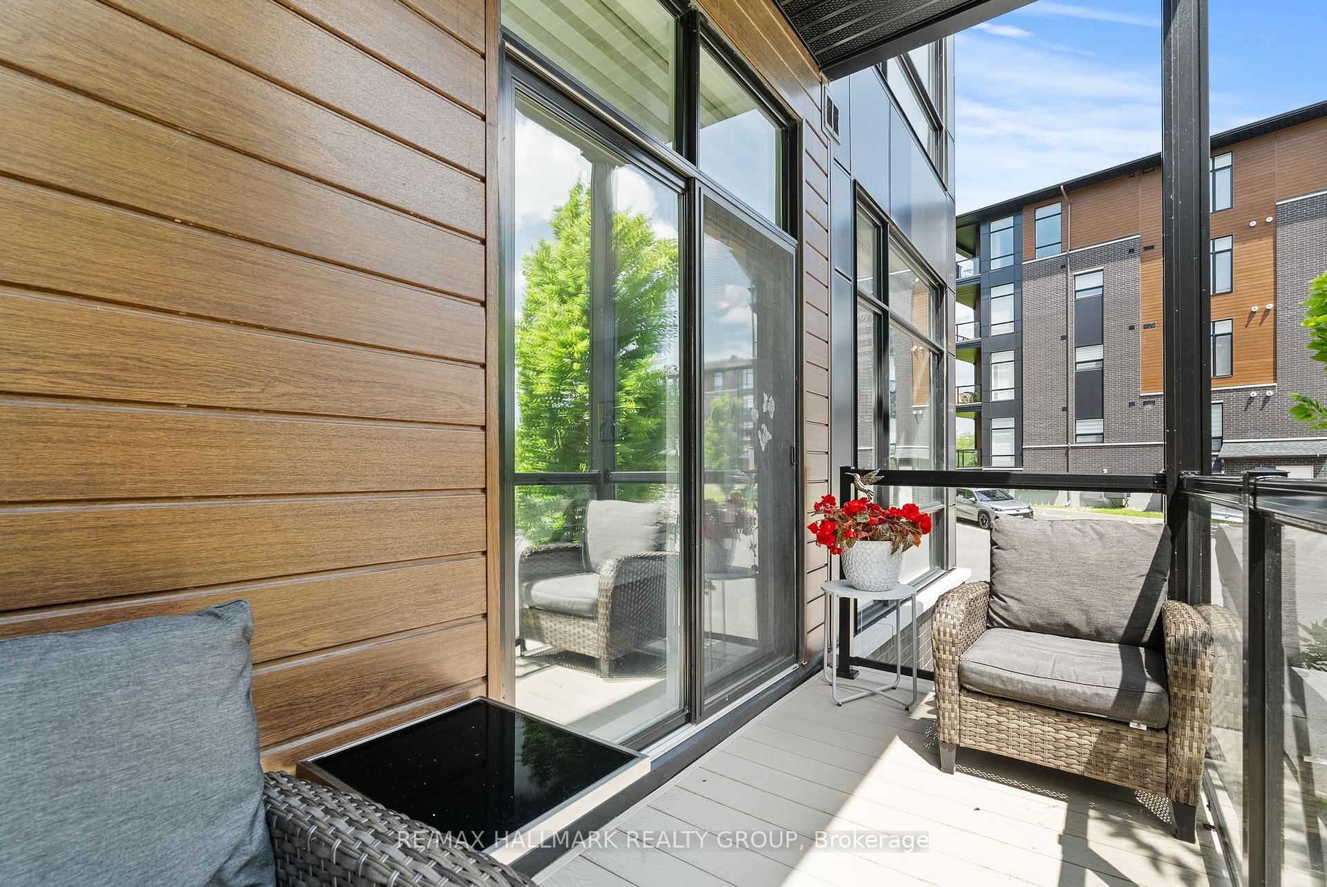 Photo 13 of Unit 101, 120 Cortile Private, Ottawa, Riverside South/Gloucester Glen — HOMEH