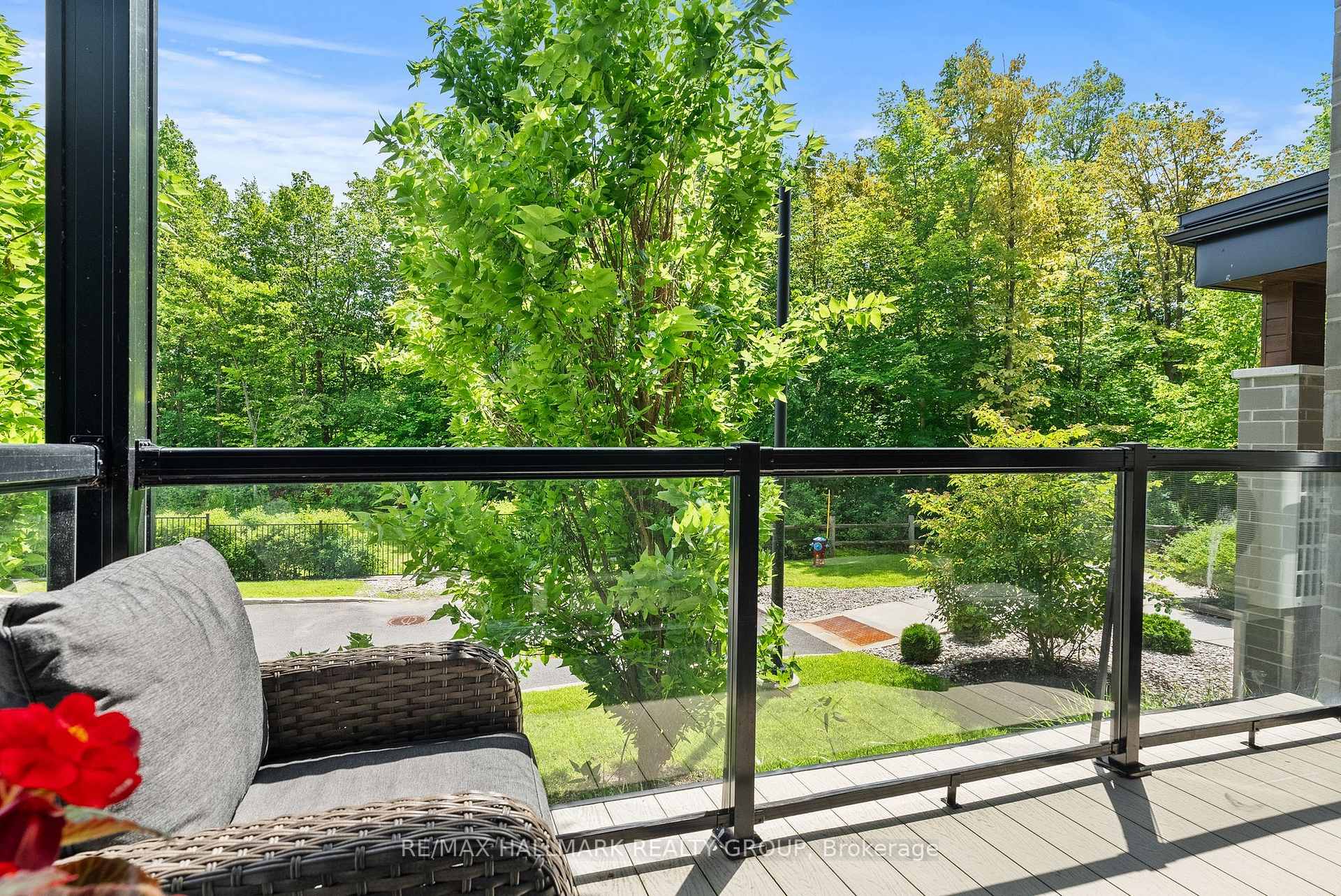 Photo 14 of Unit 101, 120 Cortile Private, Ottawa, Riverside South/Gloucester Glen — HOMEH