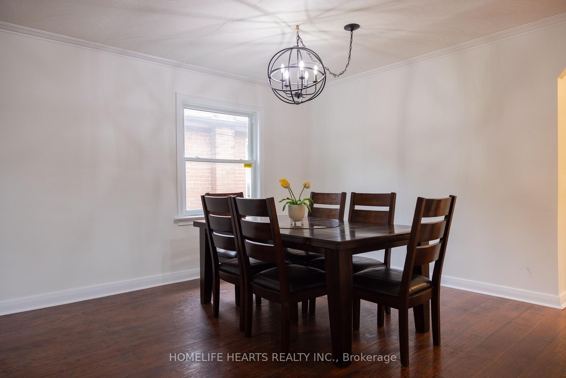 Photo 12 of 114 Chillery Avenue, Scarborough, Eglinton East — HOMEH