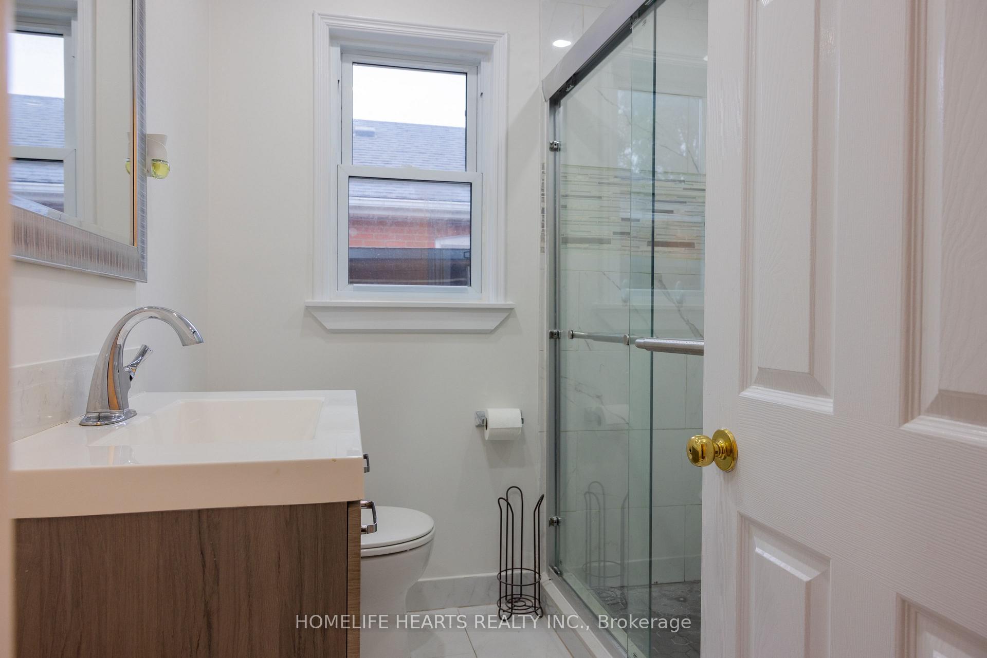 Photo 14 of 114 Chillery Avenue, Scarborough, Eglinton East — HOMEH