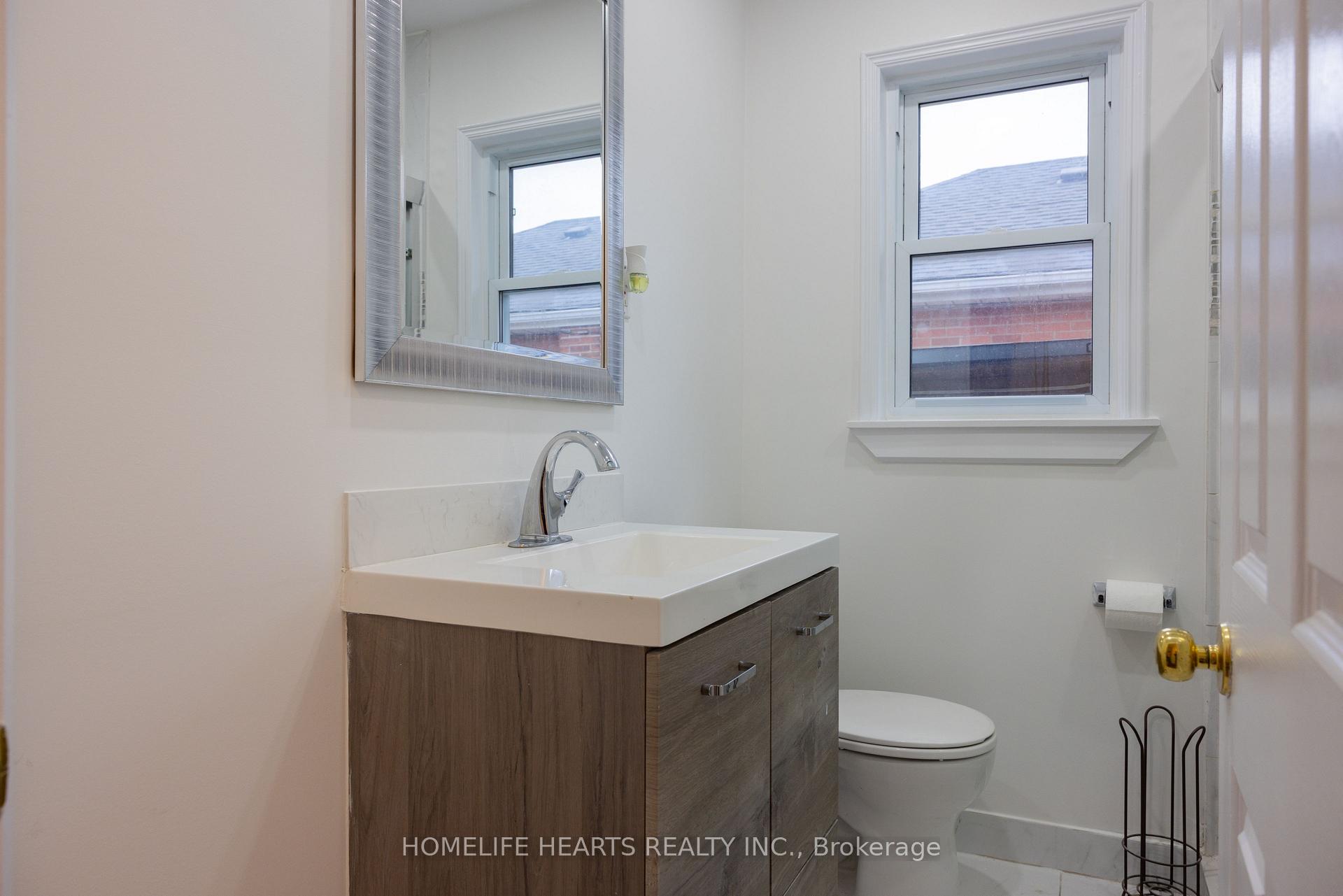 Photo 15 of 114 Chillery Avenue, Scarborough, Eglinton East — HOMEH