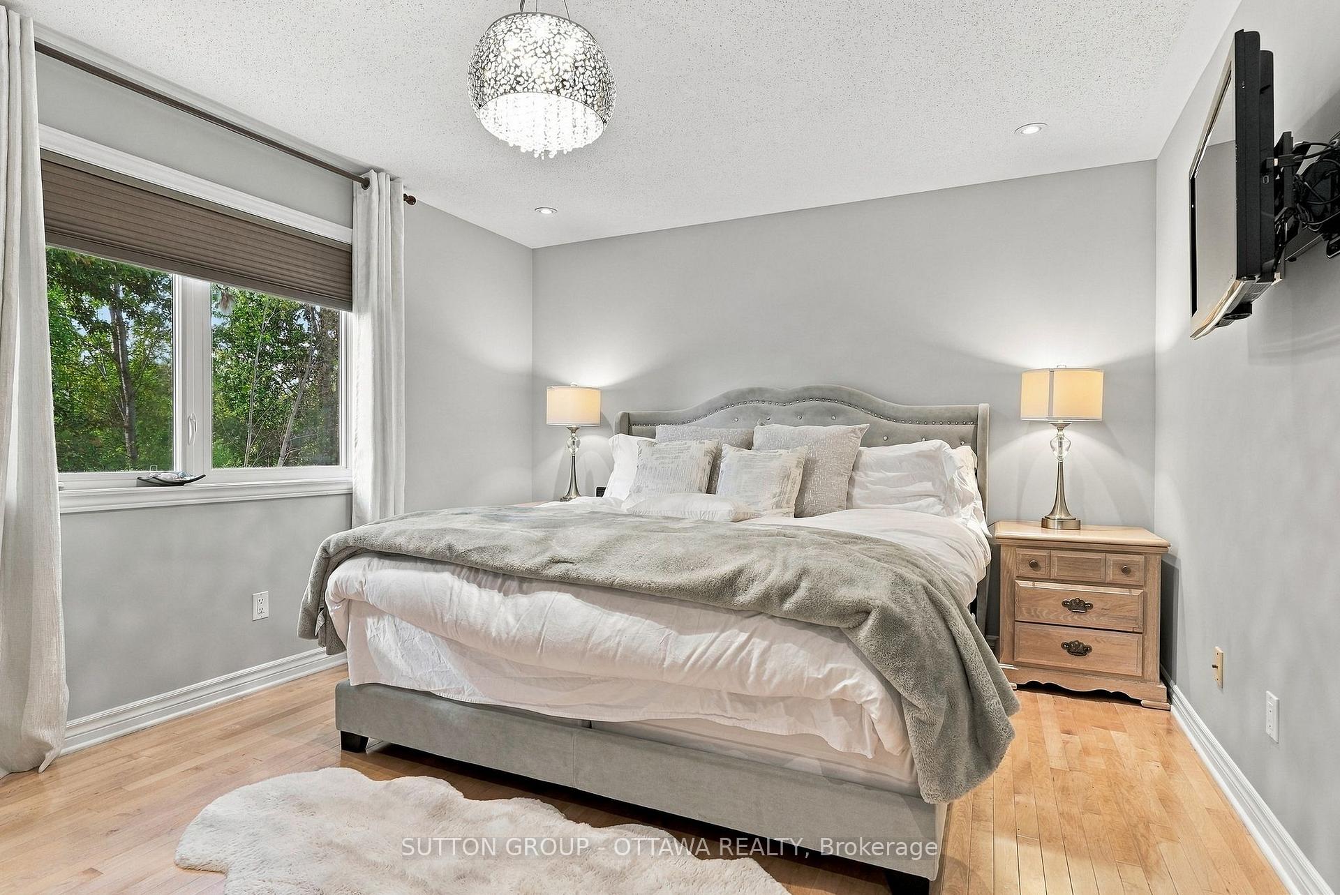Photo 14 of 333 Riversedge Crescent, Ottawa, Riverside South/Gloucester Glen — HOMEH