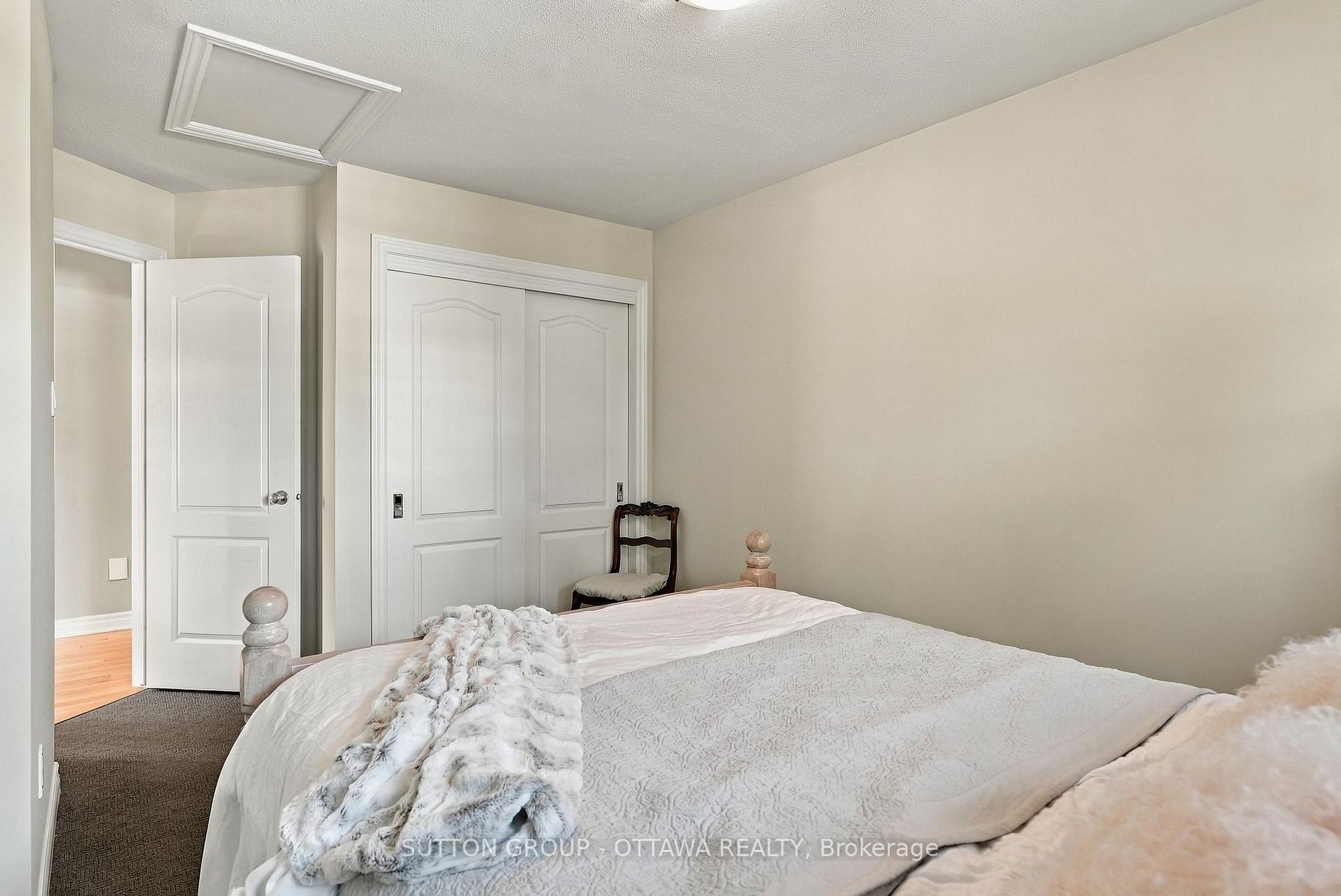 Photo 20 of 333 Riversedge Crescent, Ottawa, Riverside South/Gloucester Glen — HOMEH