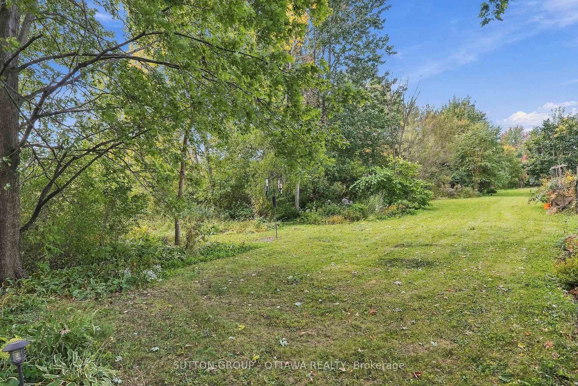 Photo 28 of 333 Riversedge Crescent, Ottawa, Riverside South/Gloucester Glen — HOMEH