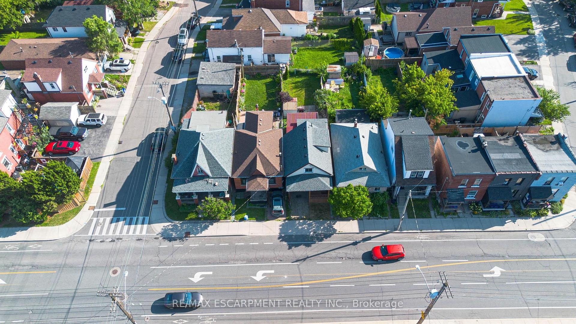 Photo 26 of 1062 Cannon Street E, Hamilton, Hill Park — HOMEH