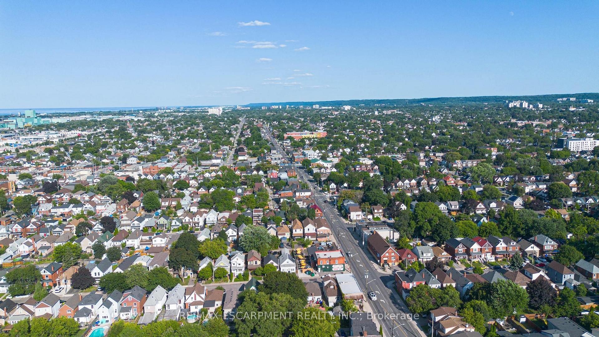 Photo 33 of 1062 Cannon Street E, Hamilton, Hill Park — HOMEH