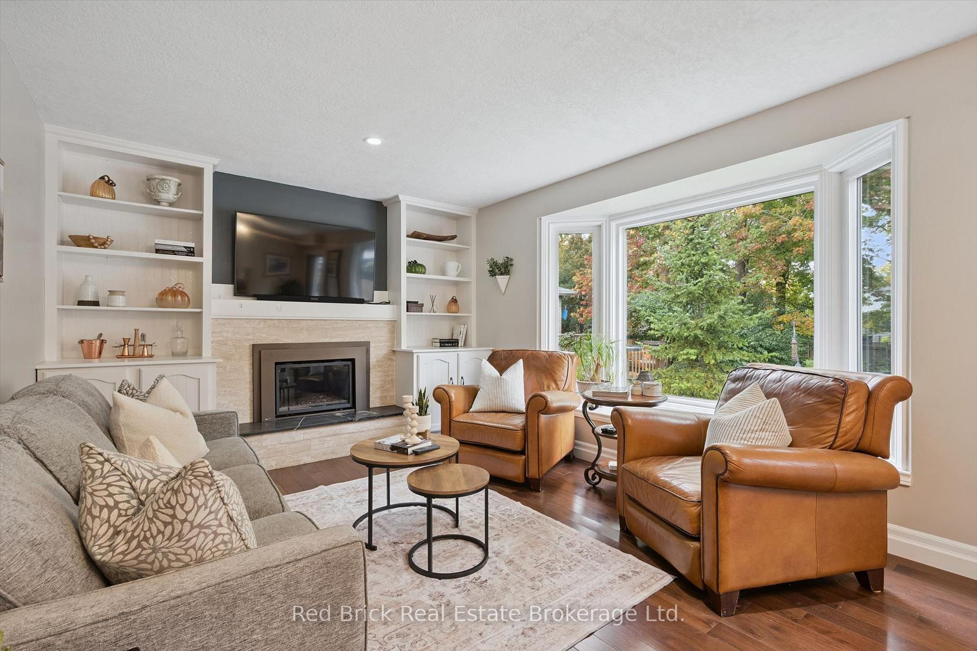 Photo 13 of 8 Sugarbush Place, Guelph, Willow West/Sugarbush/West Acres — HOMEH