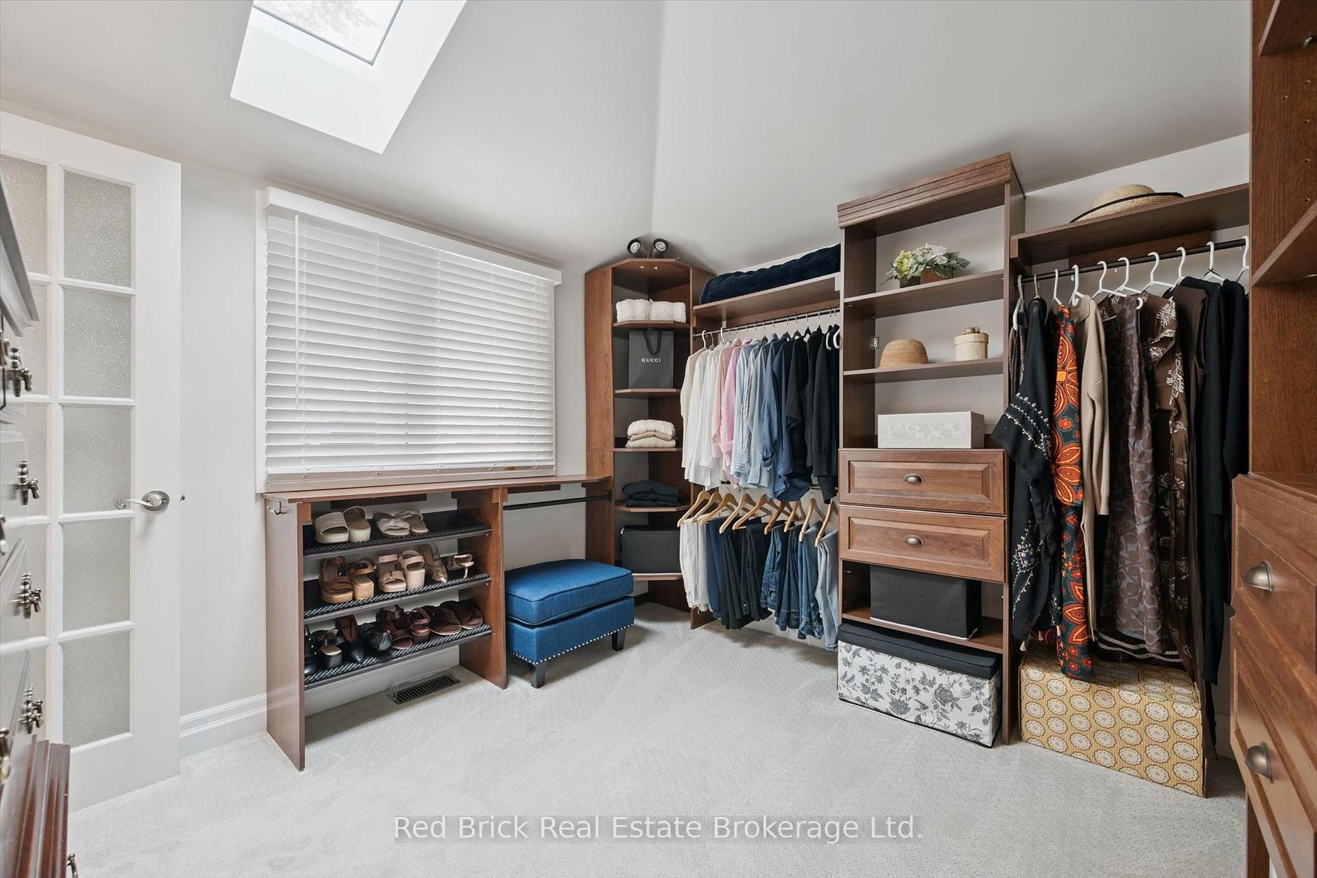 Photo 28 of 8 Sugarbush Place, Guelph, Willow West/Sugarbush/West Acres — HOMEH