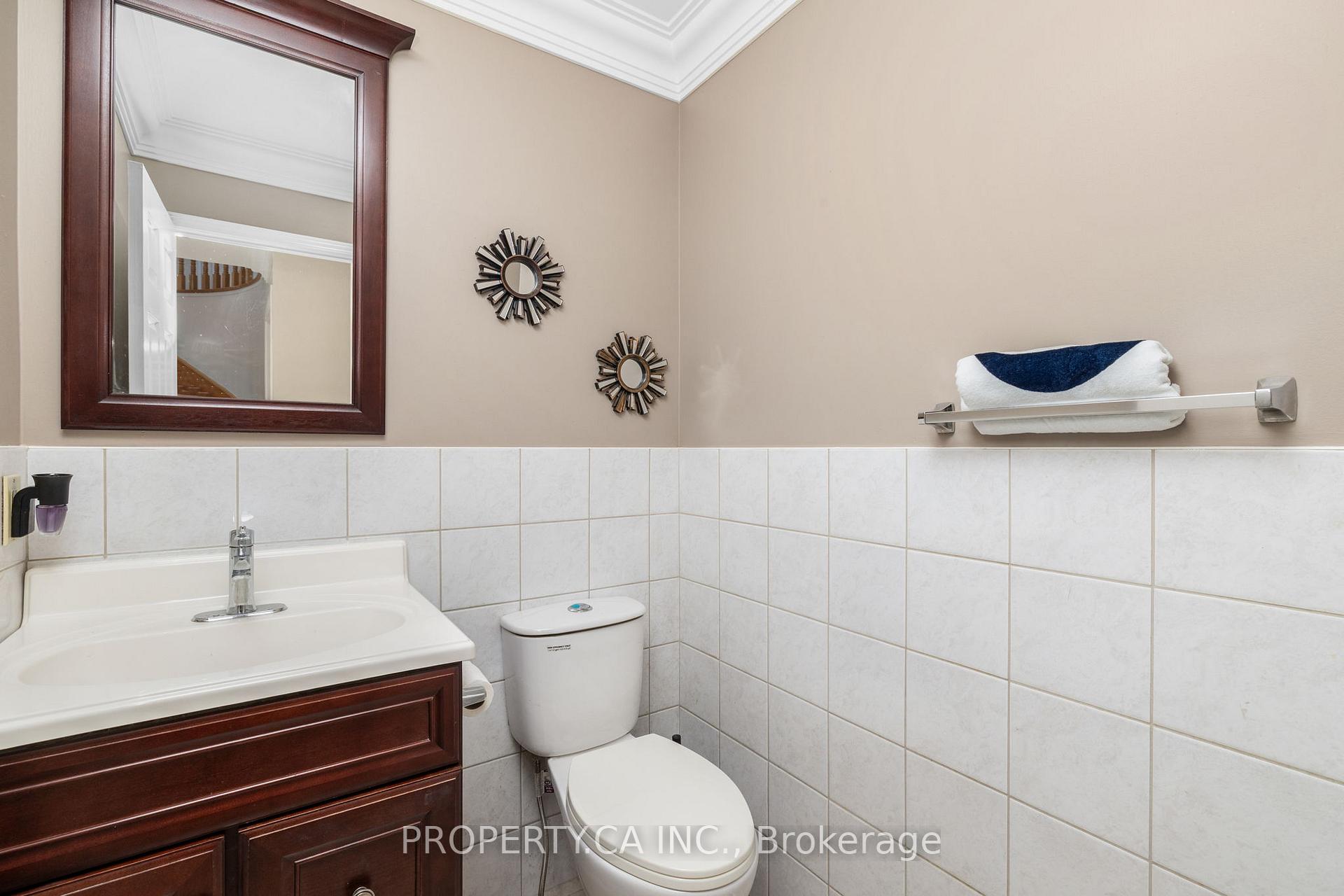 Photo 12 of 235 Brownridge Drive, Vaughan, Brownridge — HOMEH