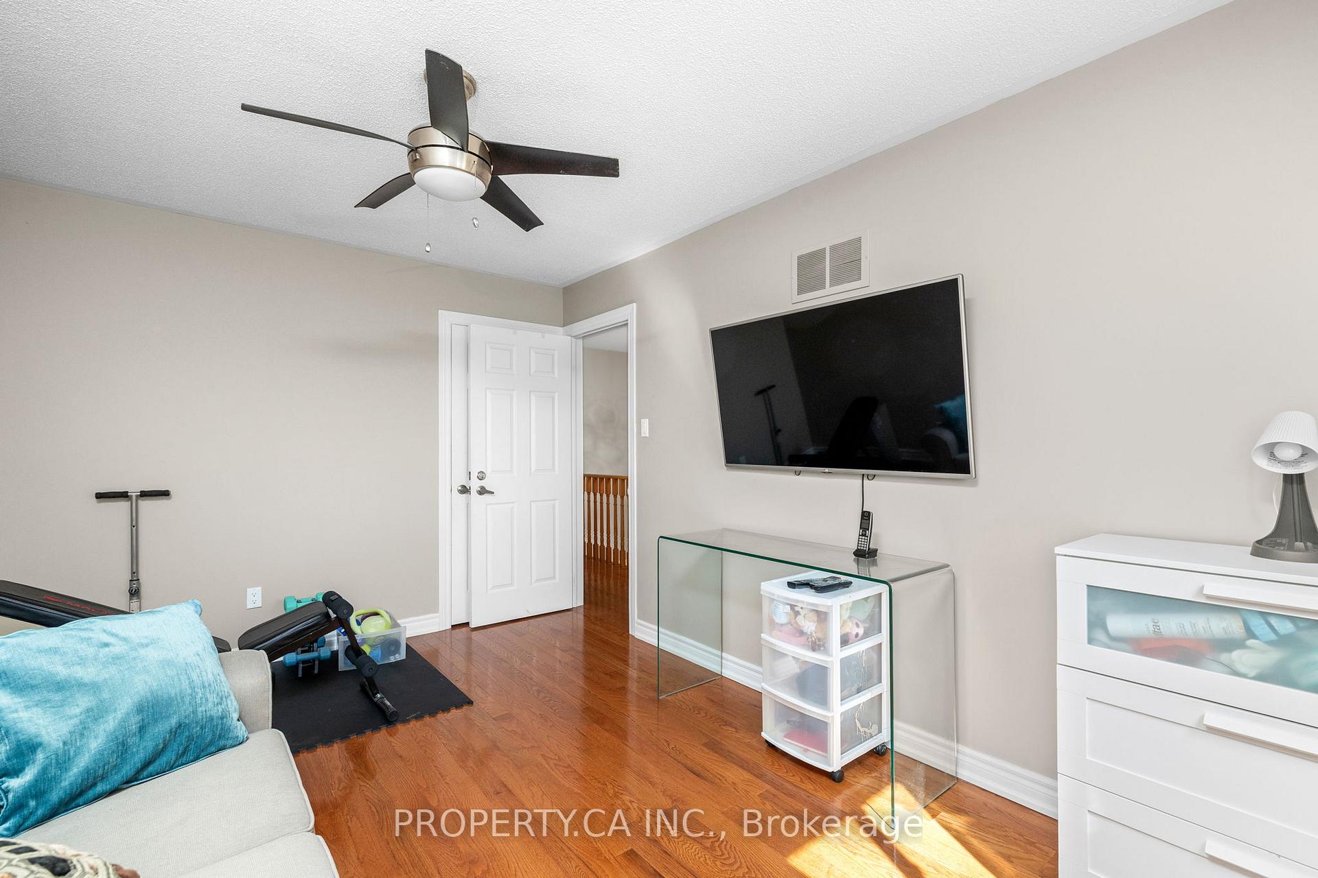 Photo 25 of 235 Brownridge Drive, Vaughan, Brownridge — HOMEH
