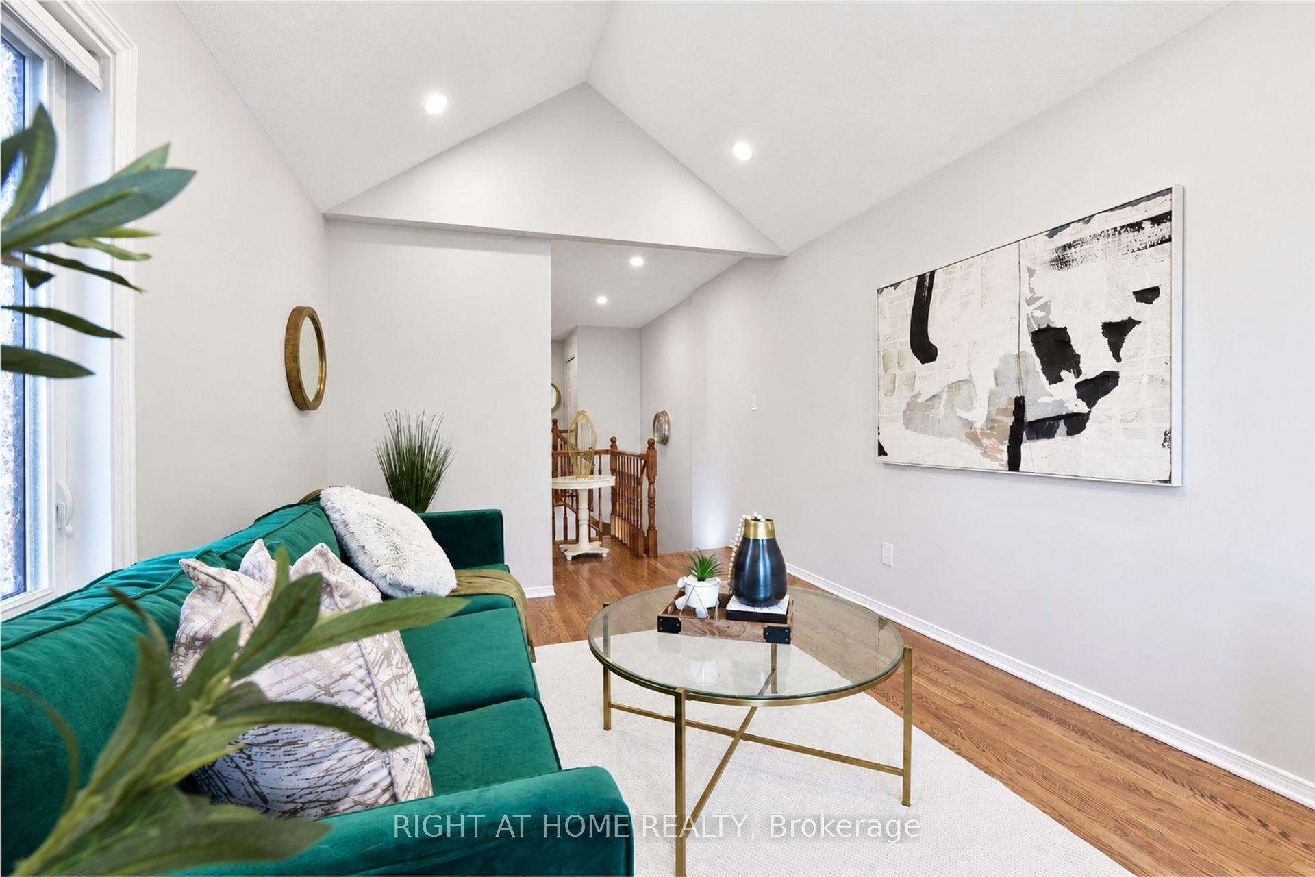 Photo 25 of 24 Harrington Court, Ottawa, Kanata - Kanata Lakes/Heritage Hills — HOMEH