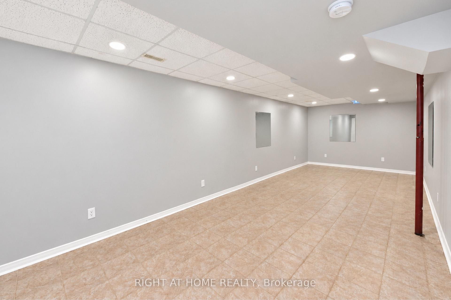 Photo 41 of 24 Harrington Court, Ottawa, Kanata - Kanata Lakes/Heritage Hills — HOMEH
