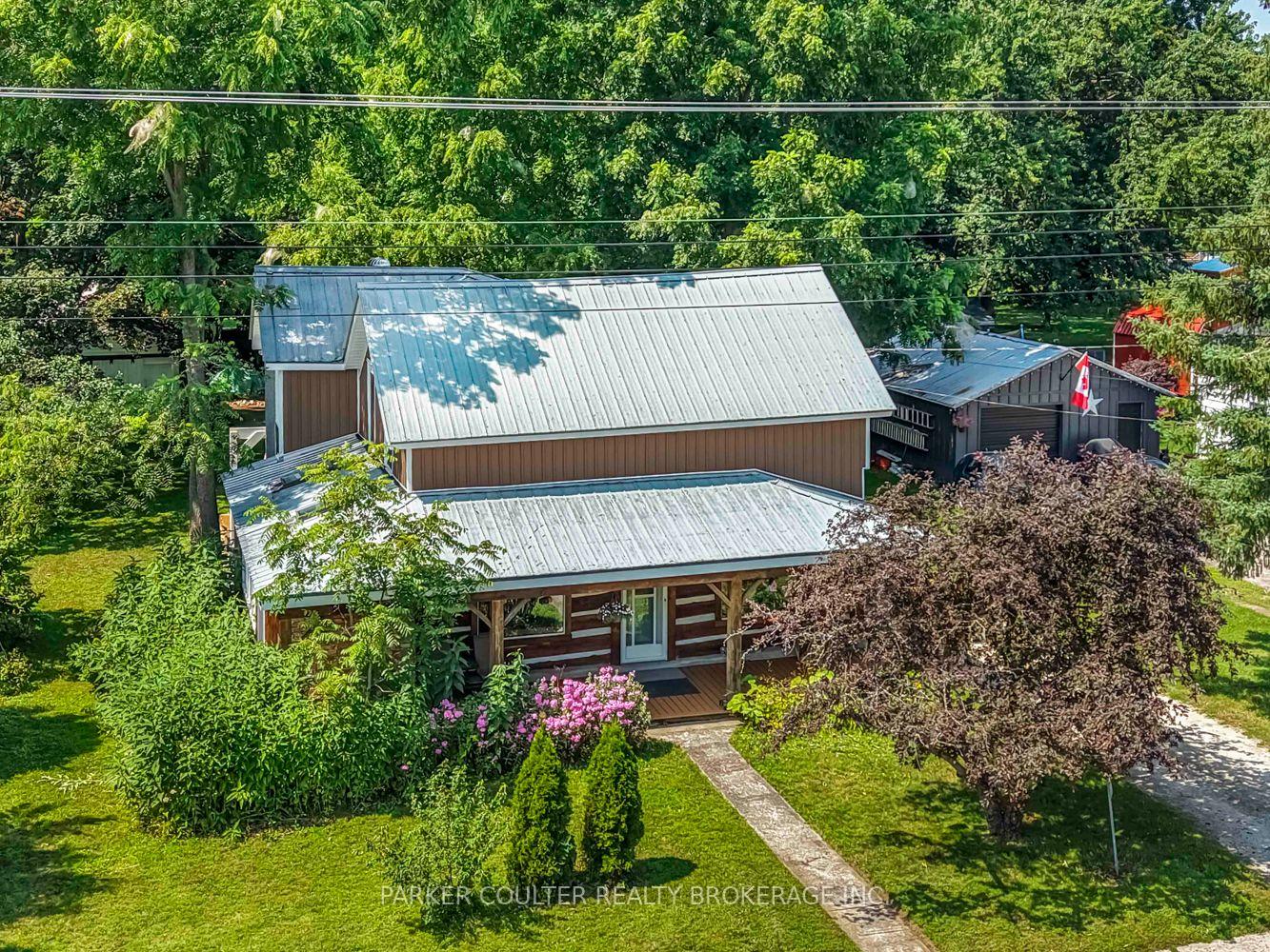 Photo 2 of 4142 County Road 124, Clearview, Nottawa — HOMEH