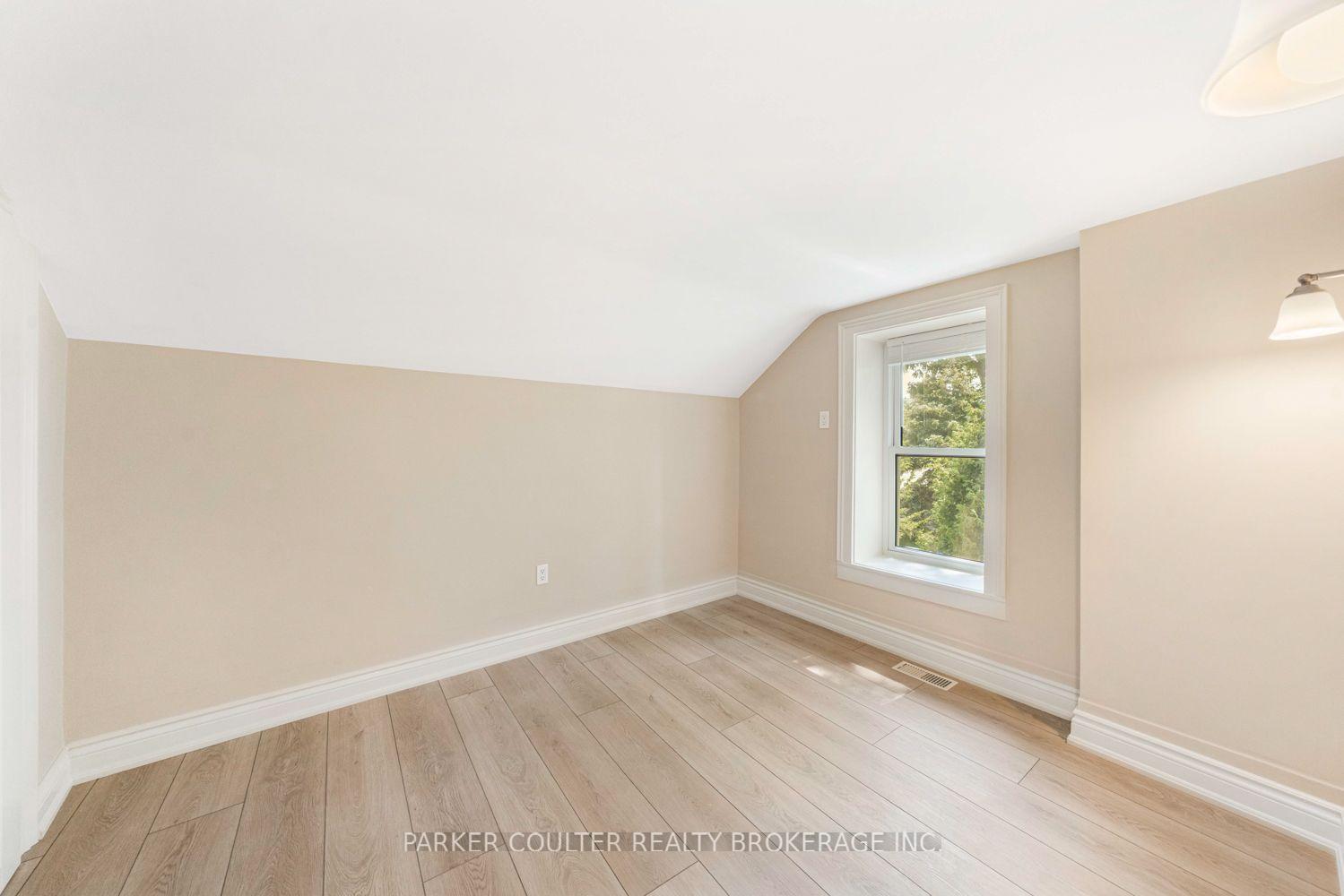 Photo 34 of 4142 County Road 124, Clearview, Nottawa — HOMEH