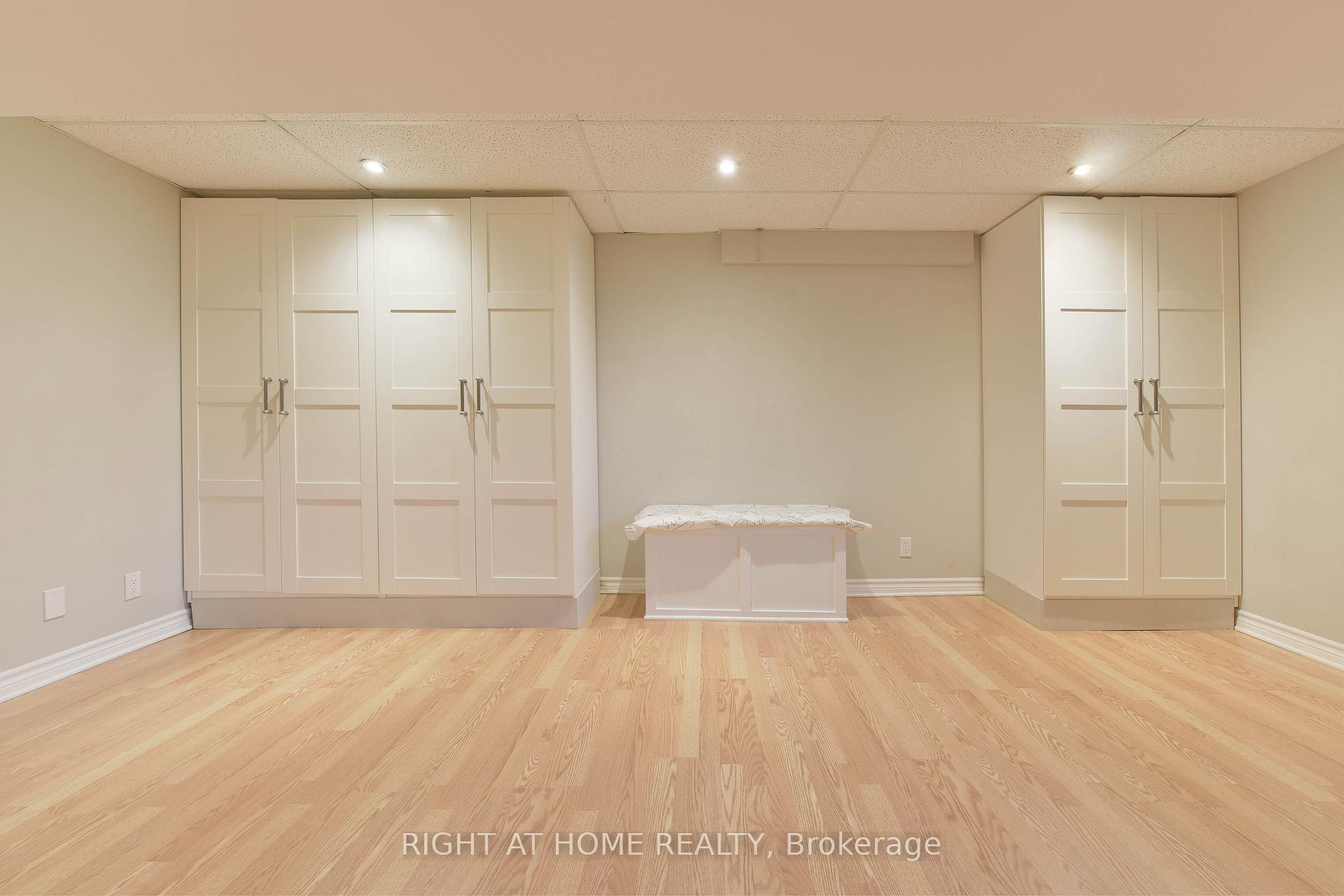 Photo 24 of 37 Rossland Avenue, Ottawa, Meadowlands/St. Claire Gardens — HOMEH