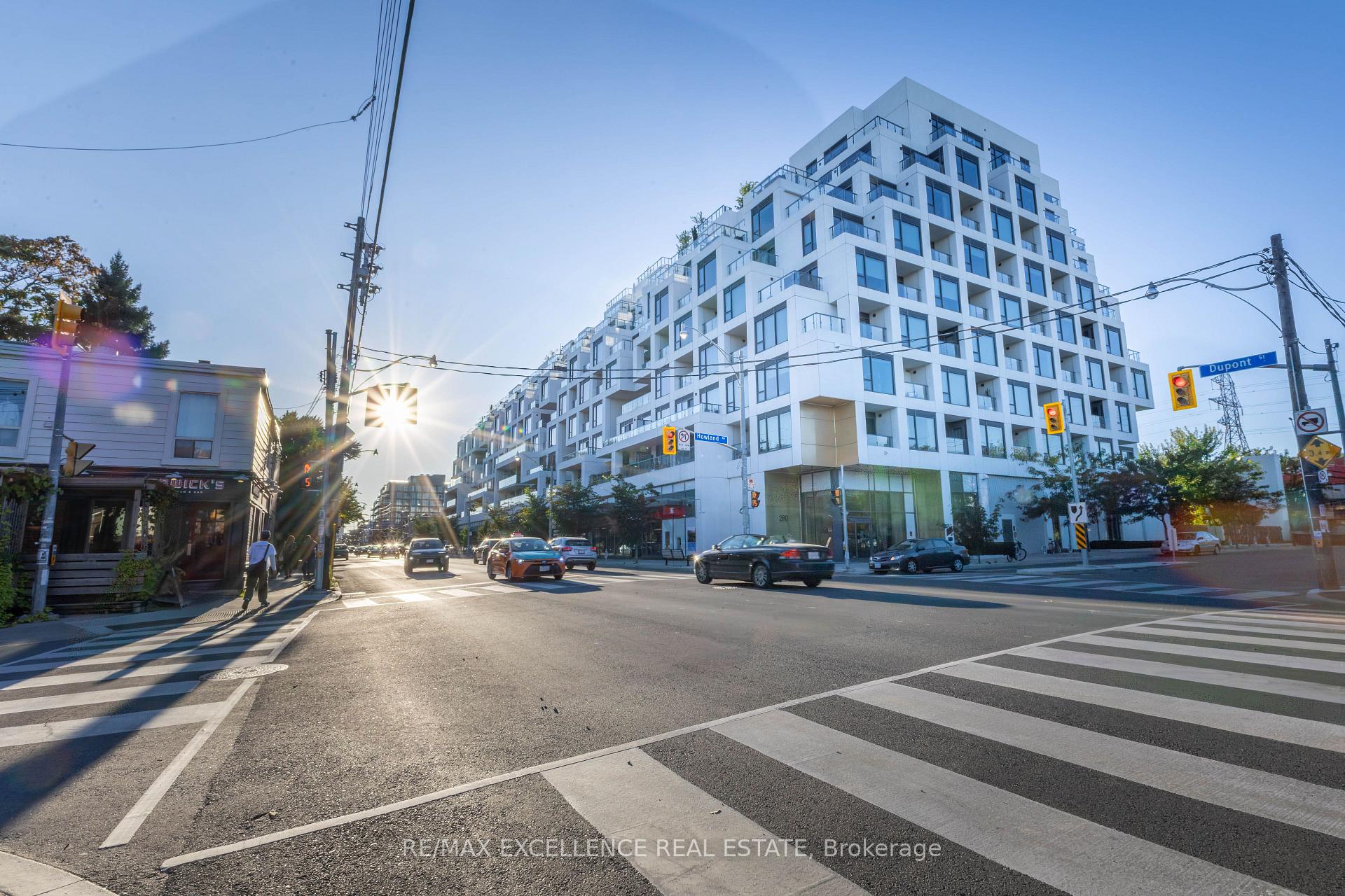 Photo of Unit 330, 280 Howland Avenue