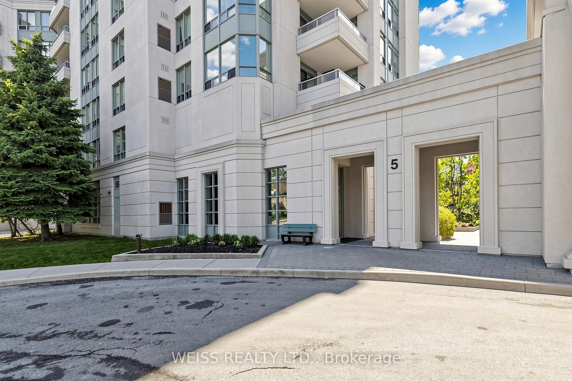 Photo 5 of Unit 710, 5 Emerald Lane, Vaughan, Crestwood-Springfarm-Yorkhill — HOMEH